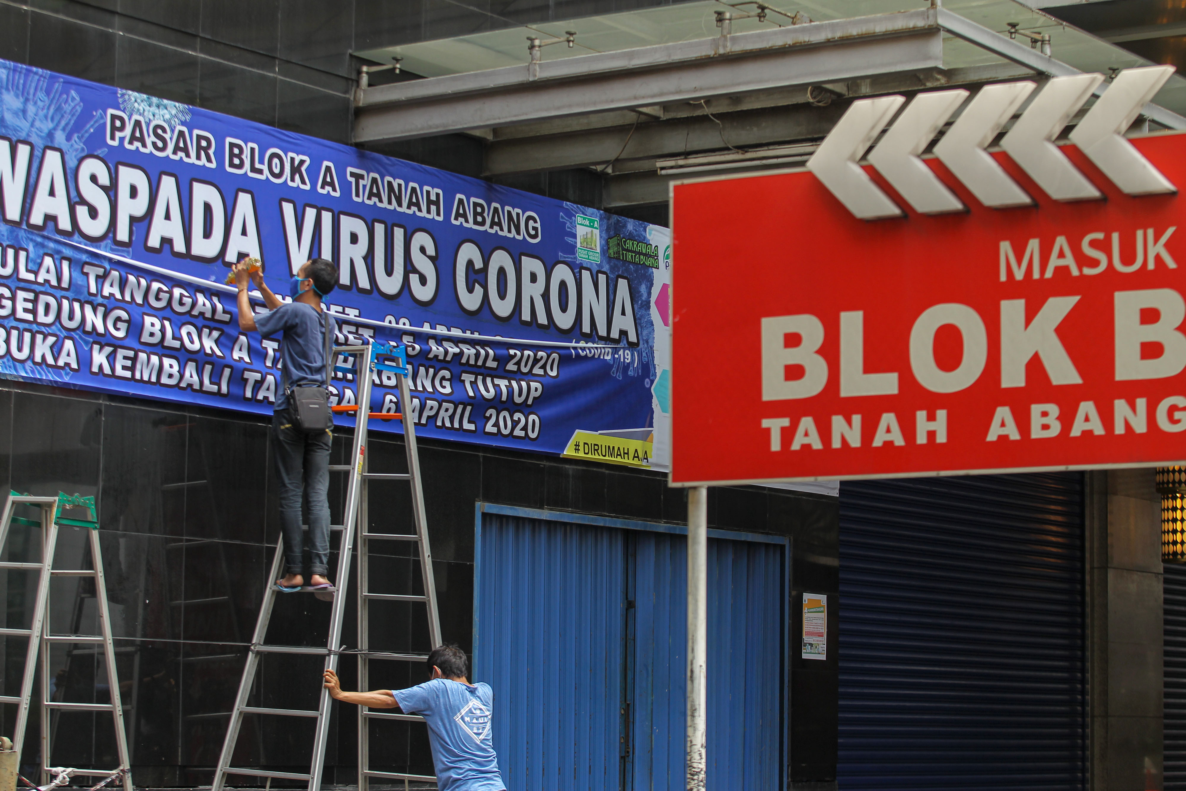 Pasar Tanah Abang Ditutup Sementara