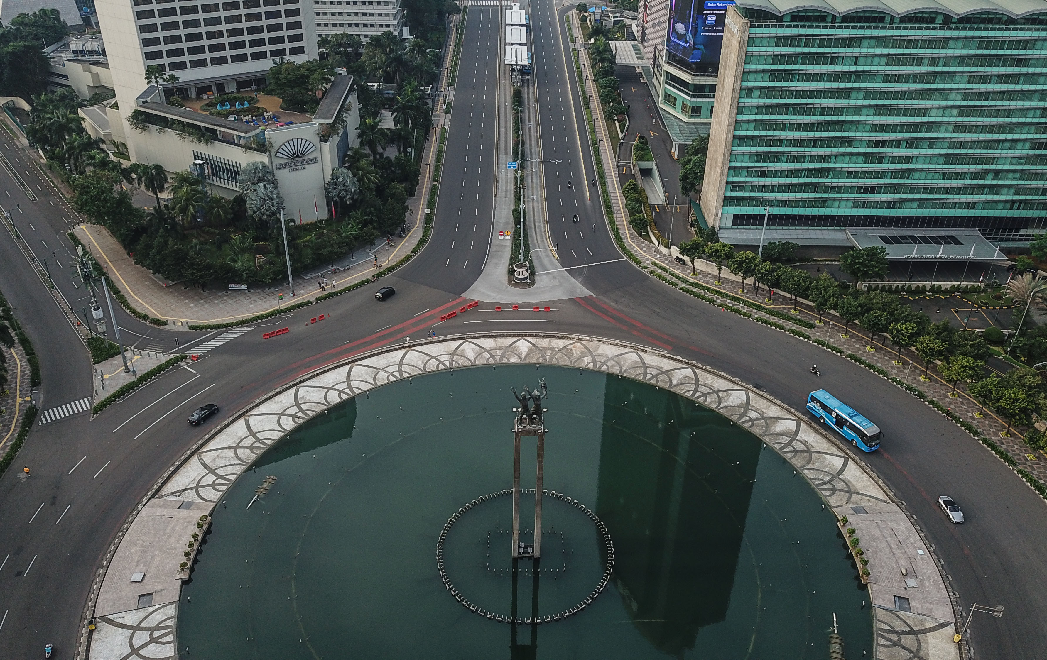 Bundaran HI Sepi dari Aktifitas Warga