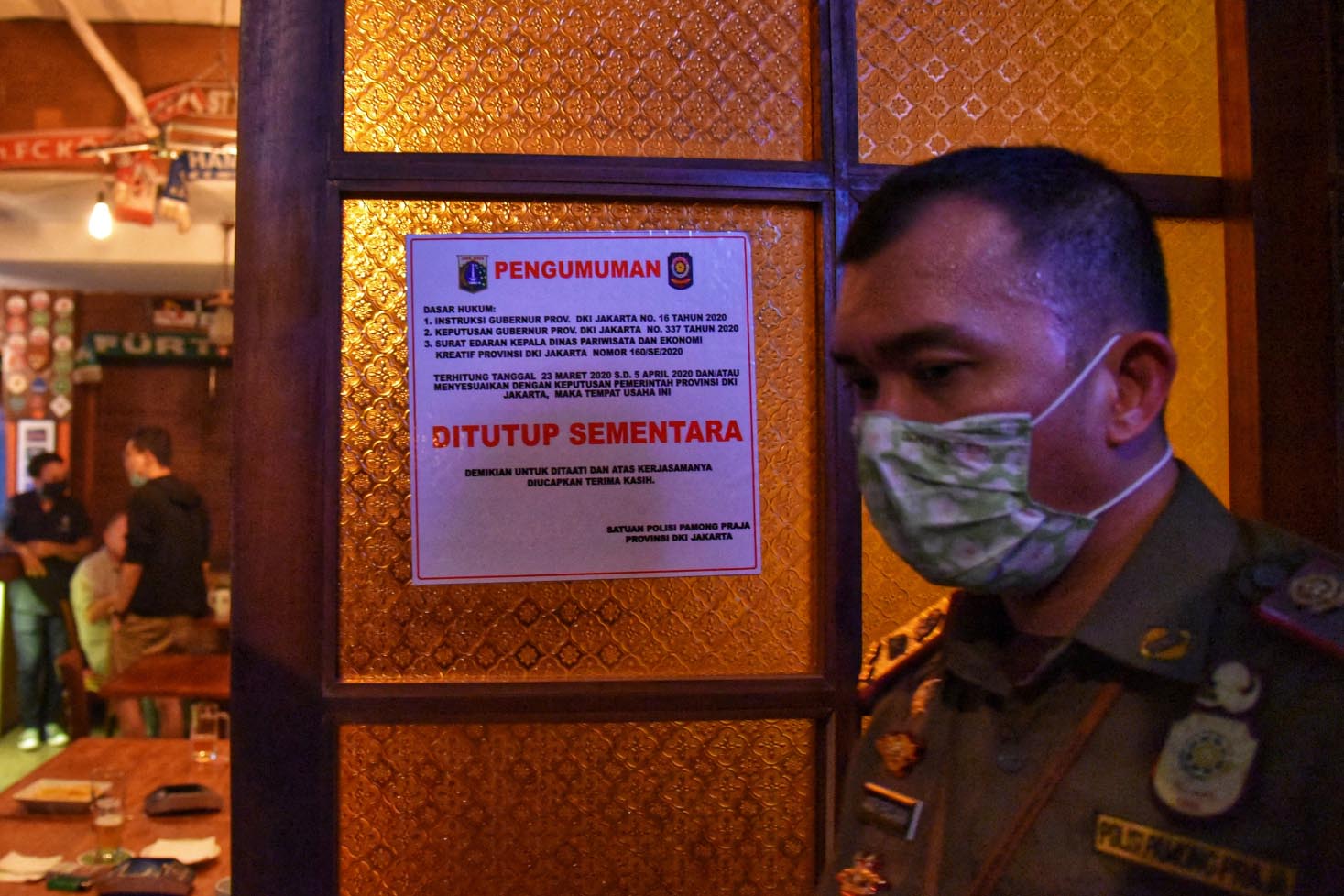 Penutupan Sementara Bar di Kemang