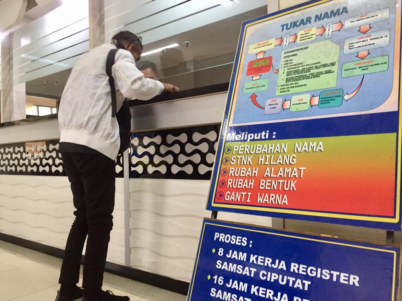 Pelayanan Kantor Samsat Berjalan Normal 