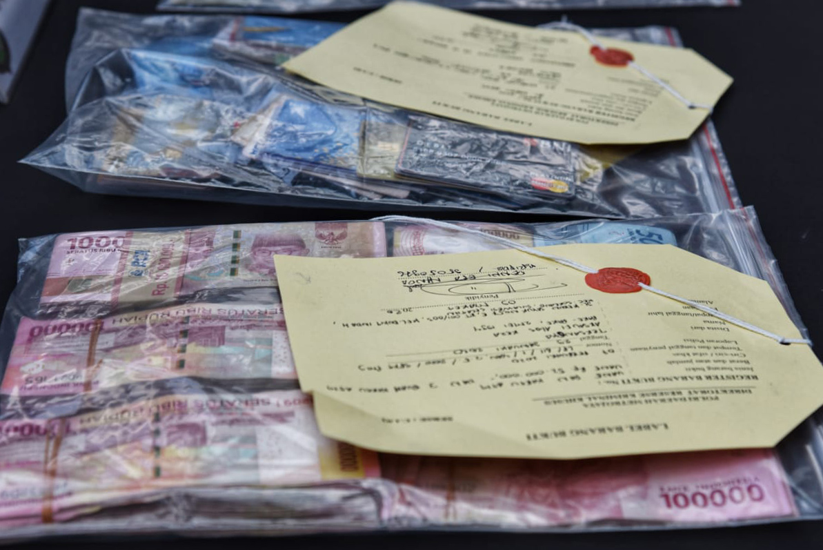 Kasus Pembobolan ATM