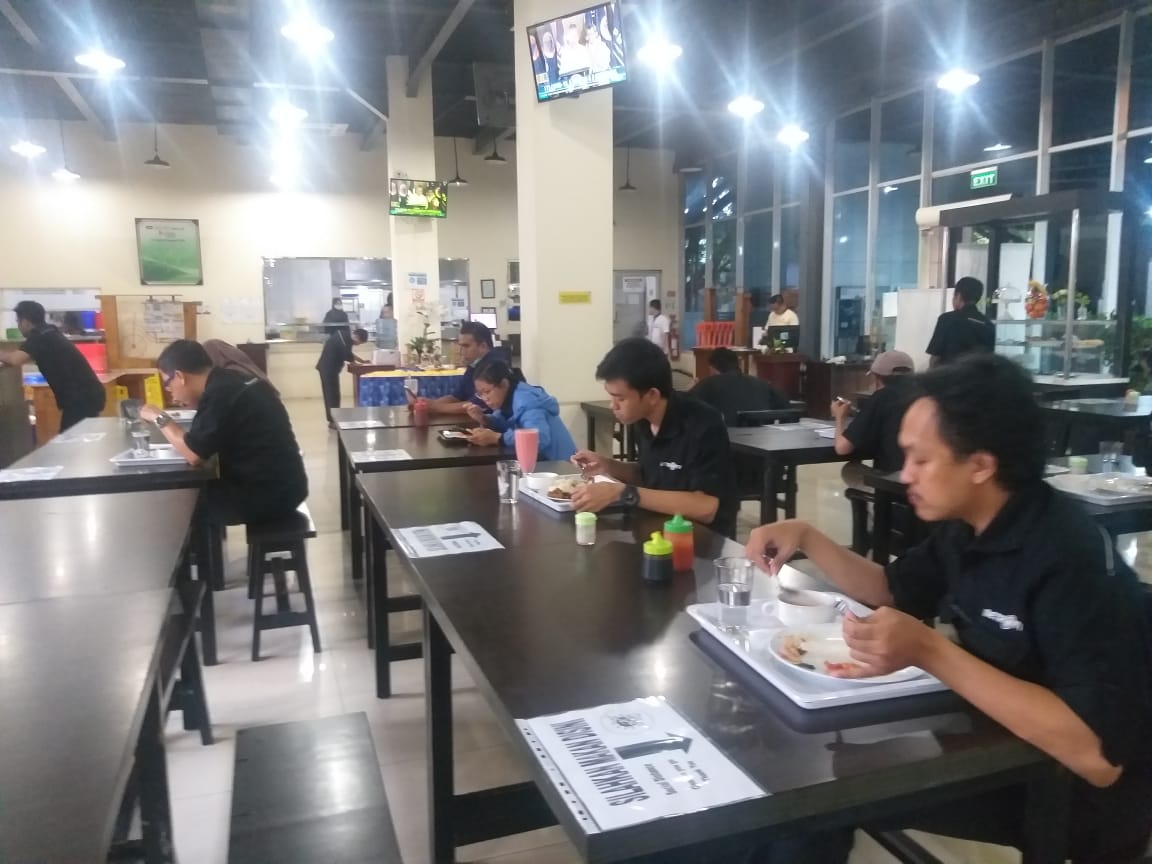 Penataan Media Cafe Untuk Menghindari Virus Korona