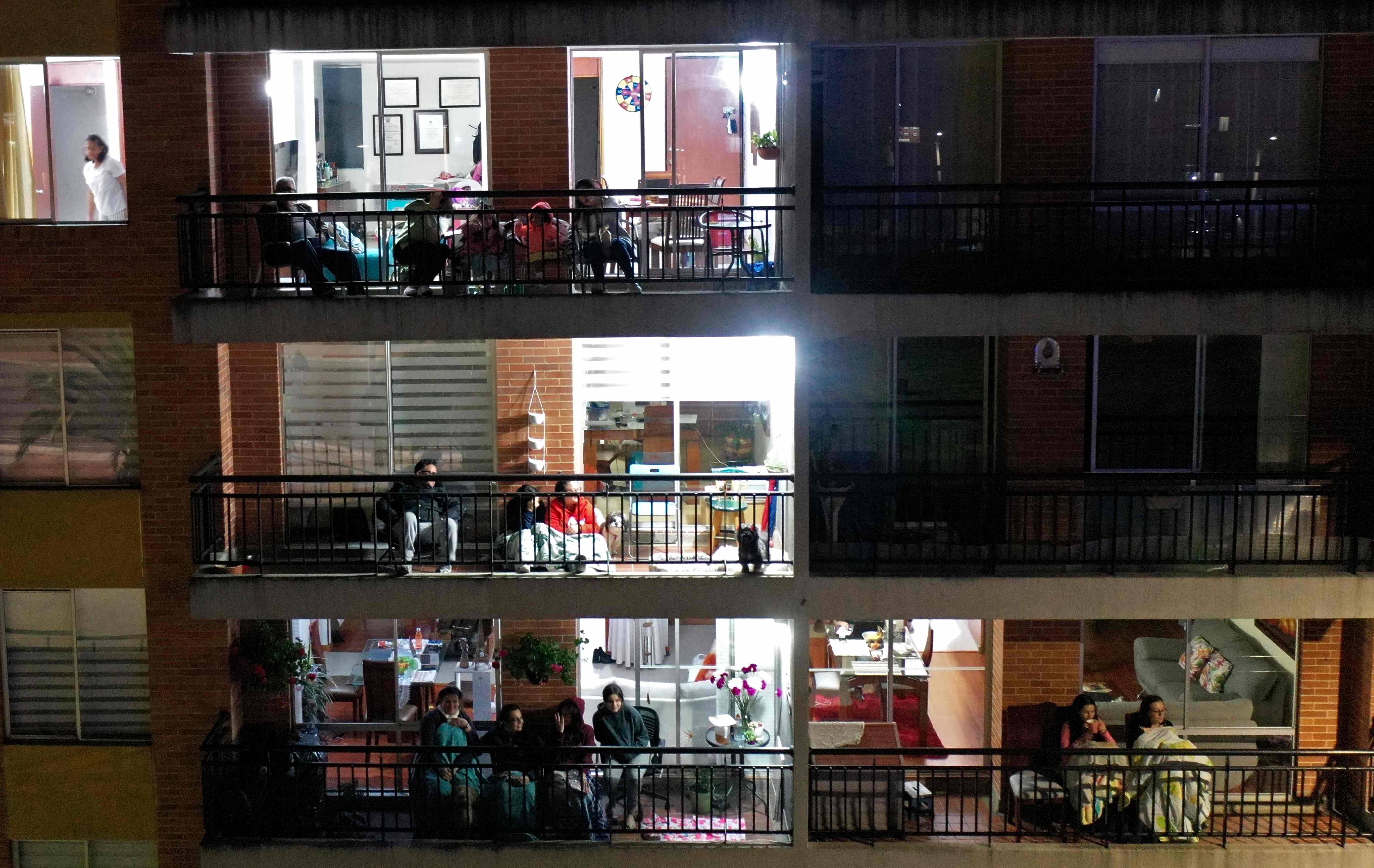 Film di Layar Raksasa, Hiburan Hadapi Covid-19