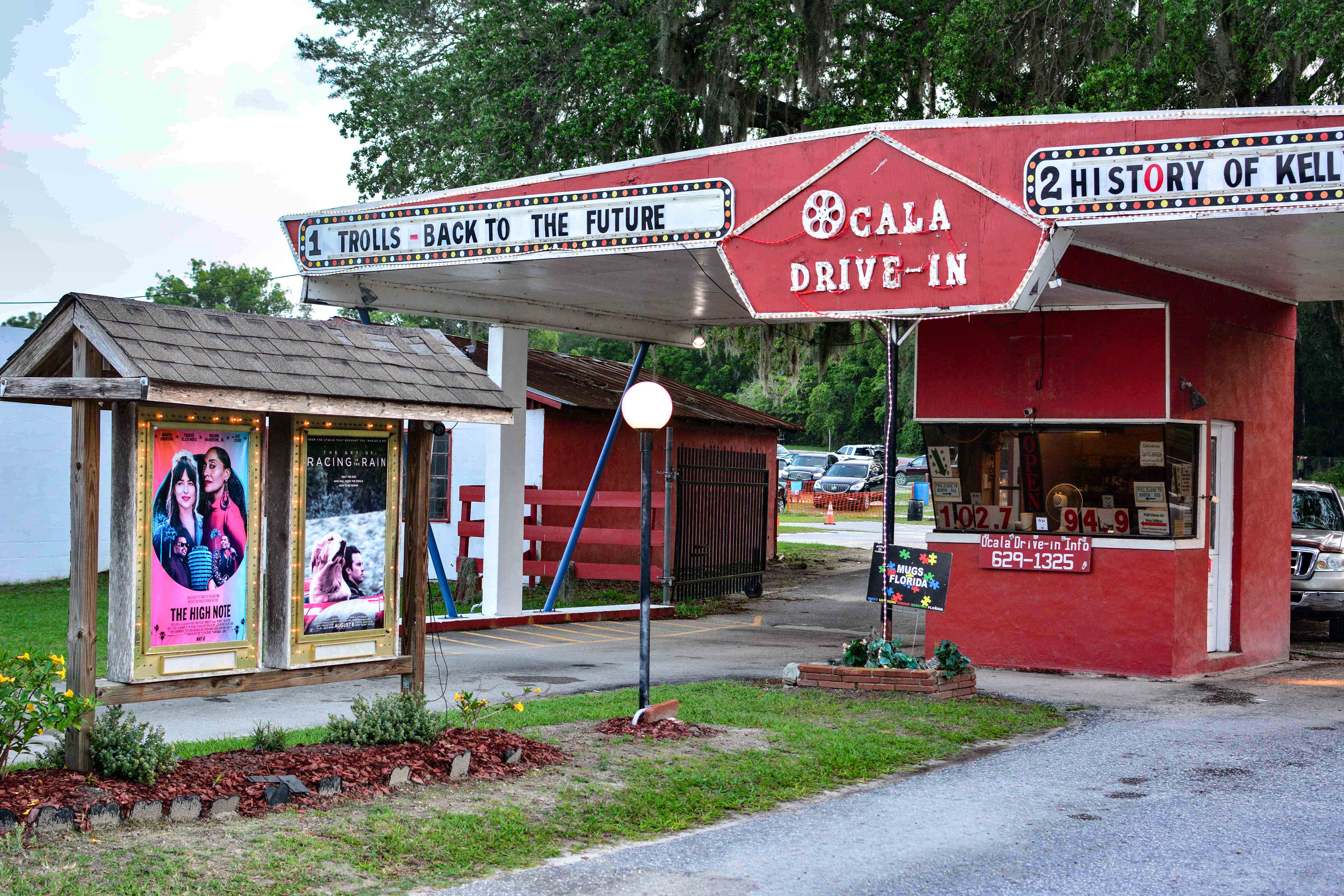 Pandemi Covid-19 Memunculkan Kembali Bioskop Drive-in