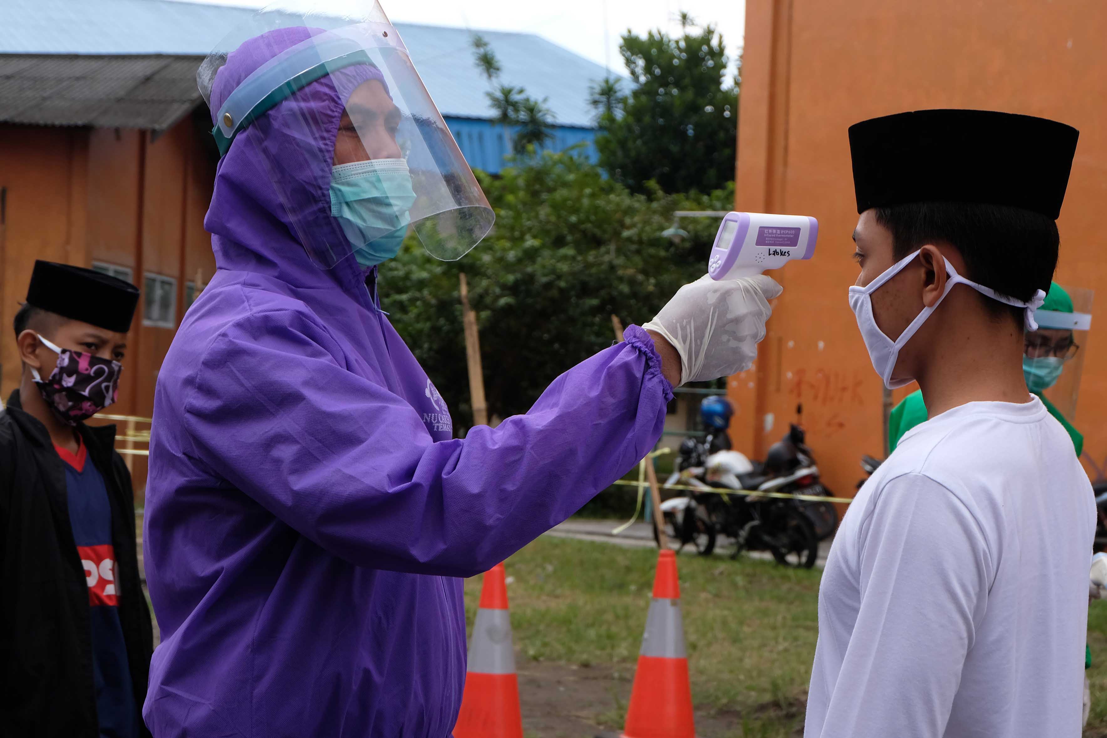 Screening Santri Sebelum Karantina Mandiri