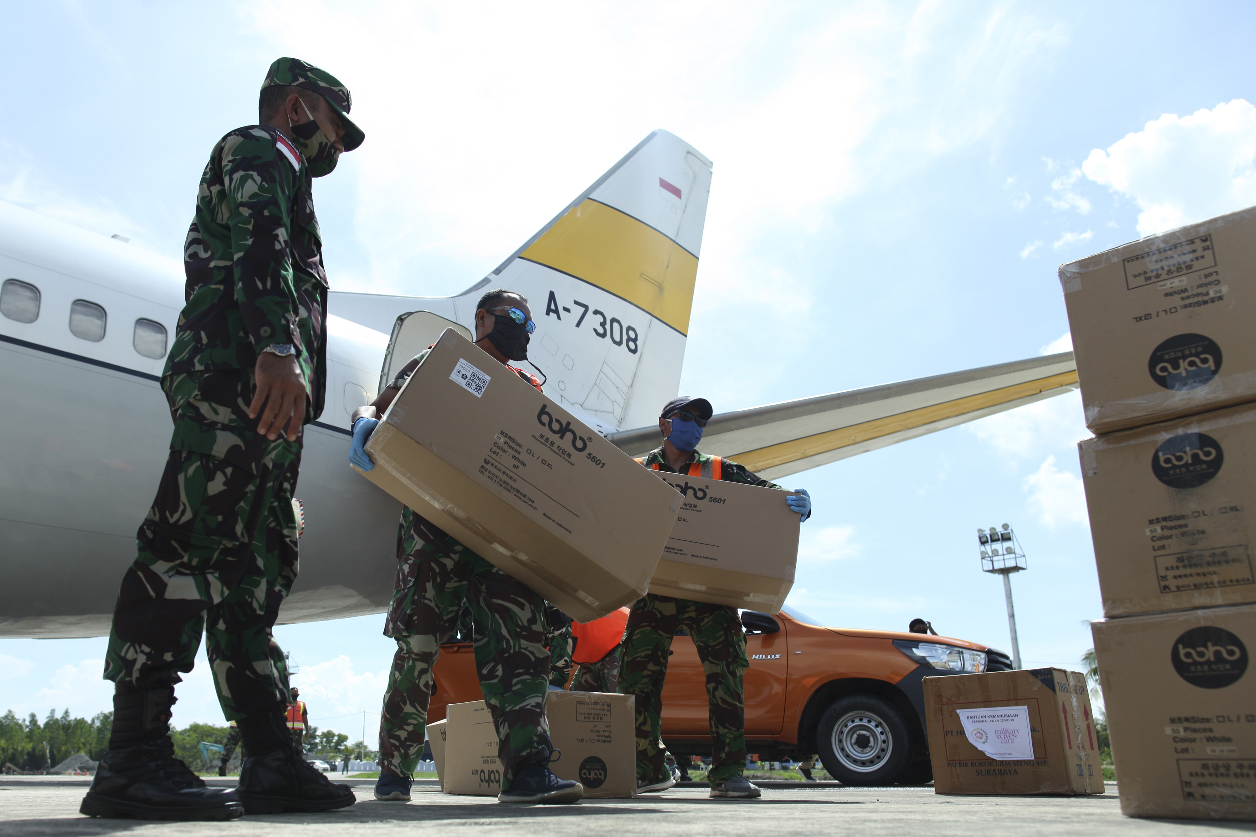 Distribusi APD Covid-19 di Kaltara