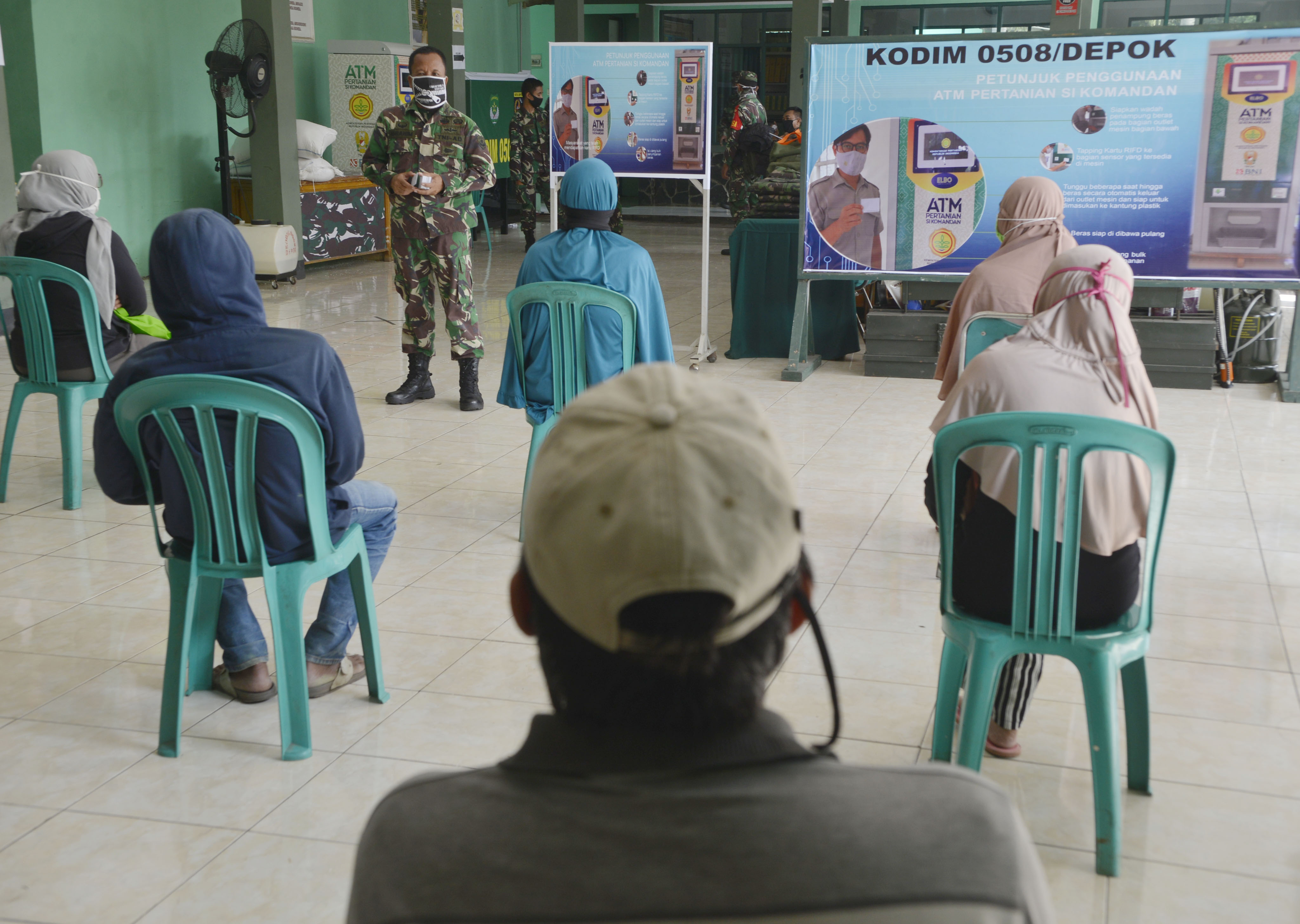ATM Beras untuk Warga Terdampak Covid-19