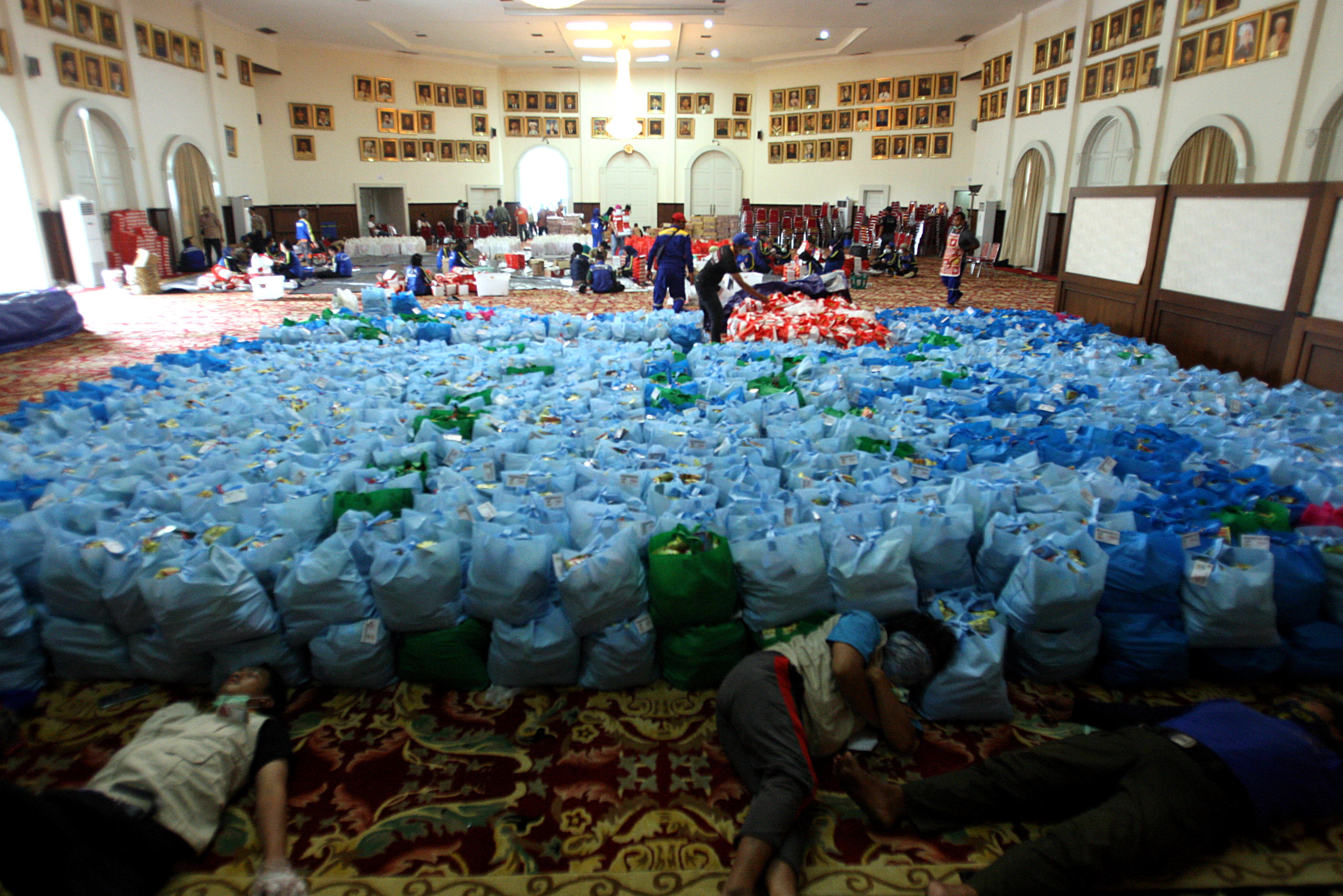 Dapur Umum Peduli  Covid-19