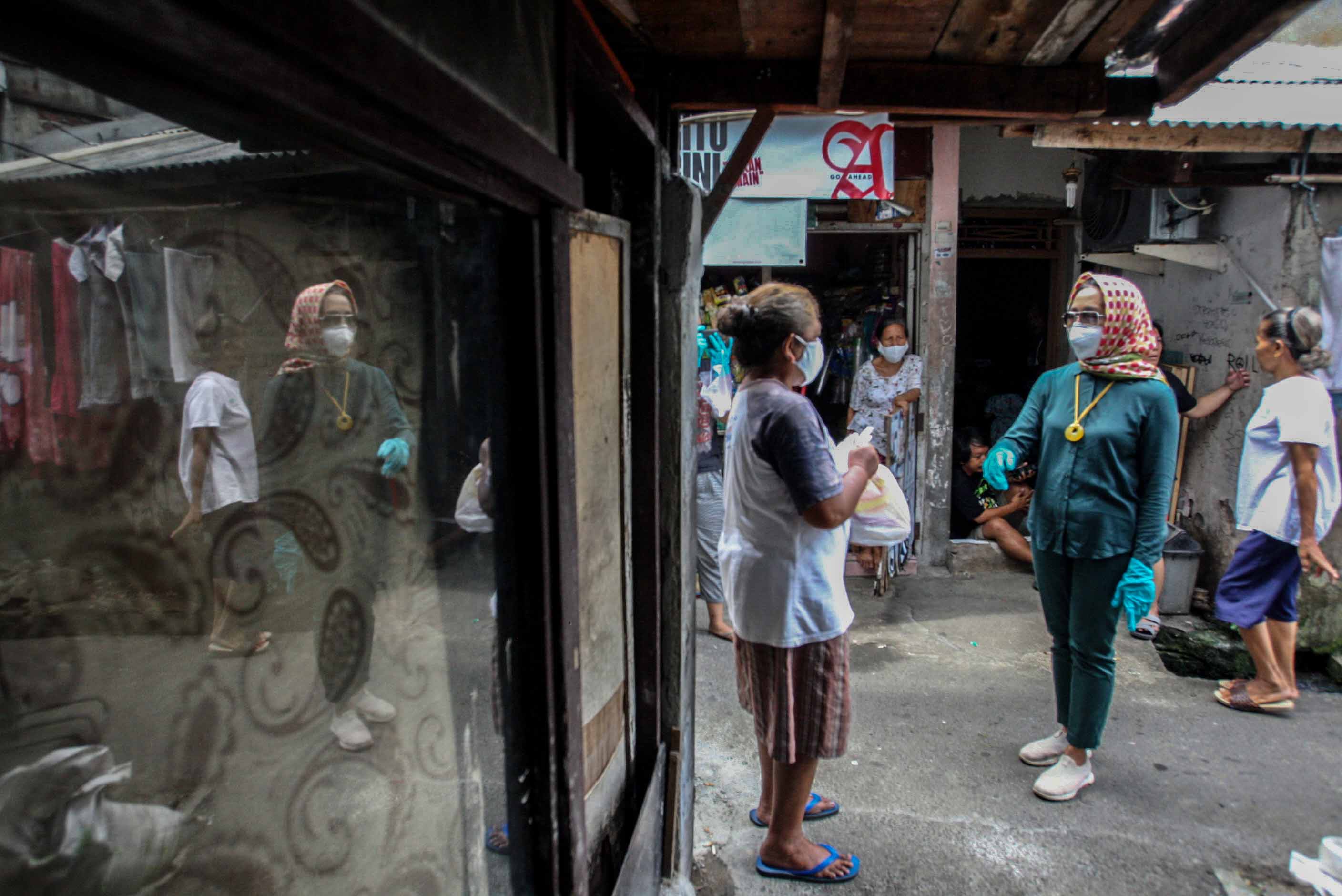 Pertiwi Indonesia Bagikan Sembako