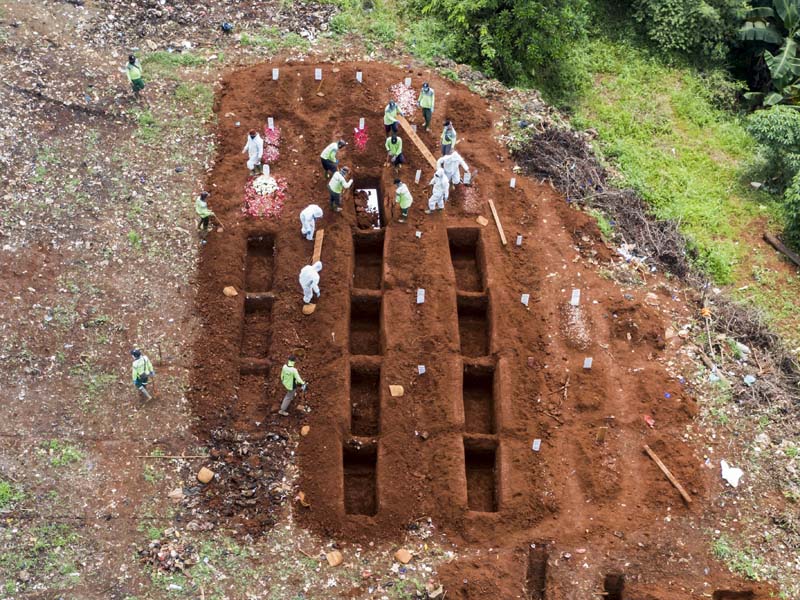 Jumlah Pemakaman Protap Covid-19 Menurun
