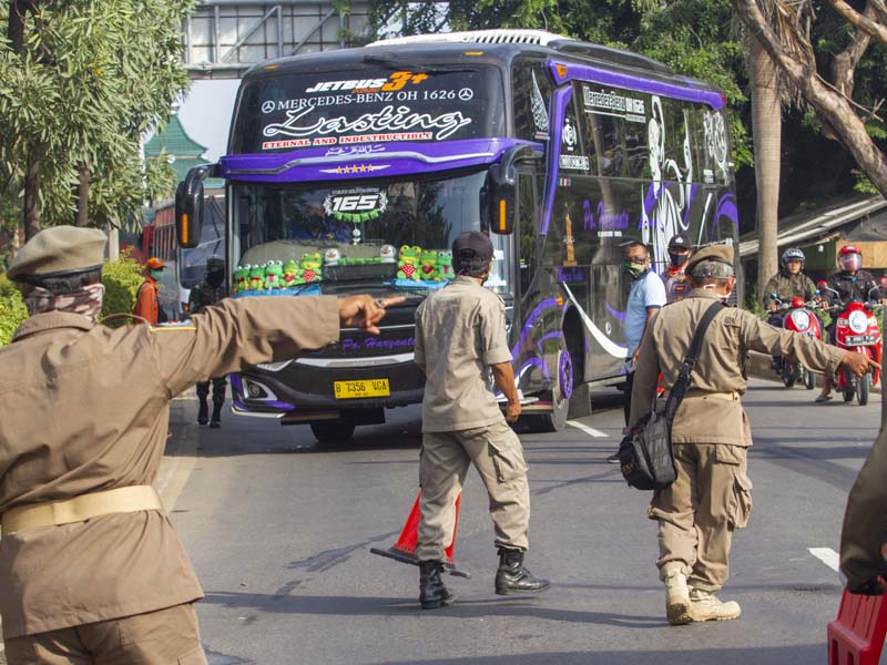 Penutupan Jalan Tol Japek