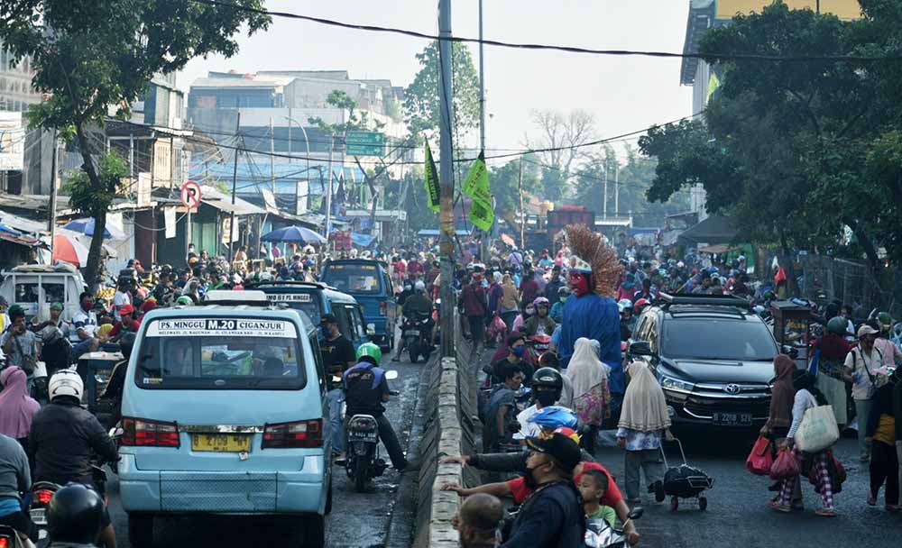 Keramaian Pasar Saat PSBB