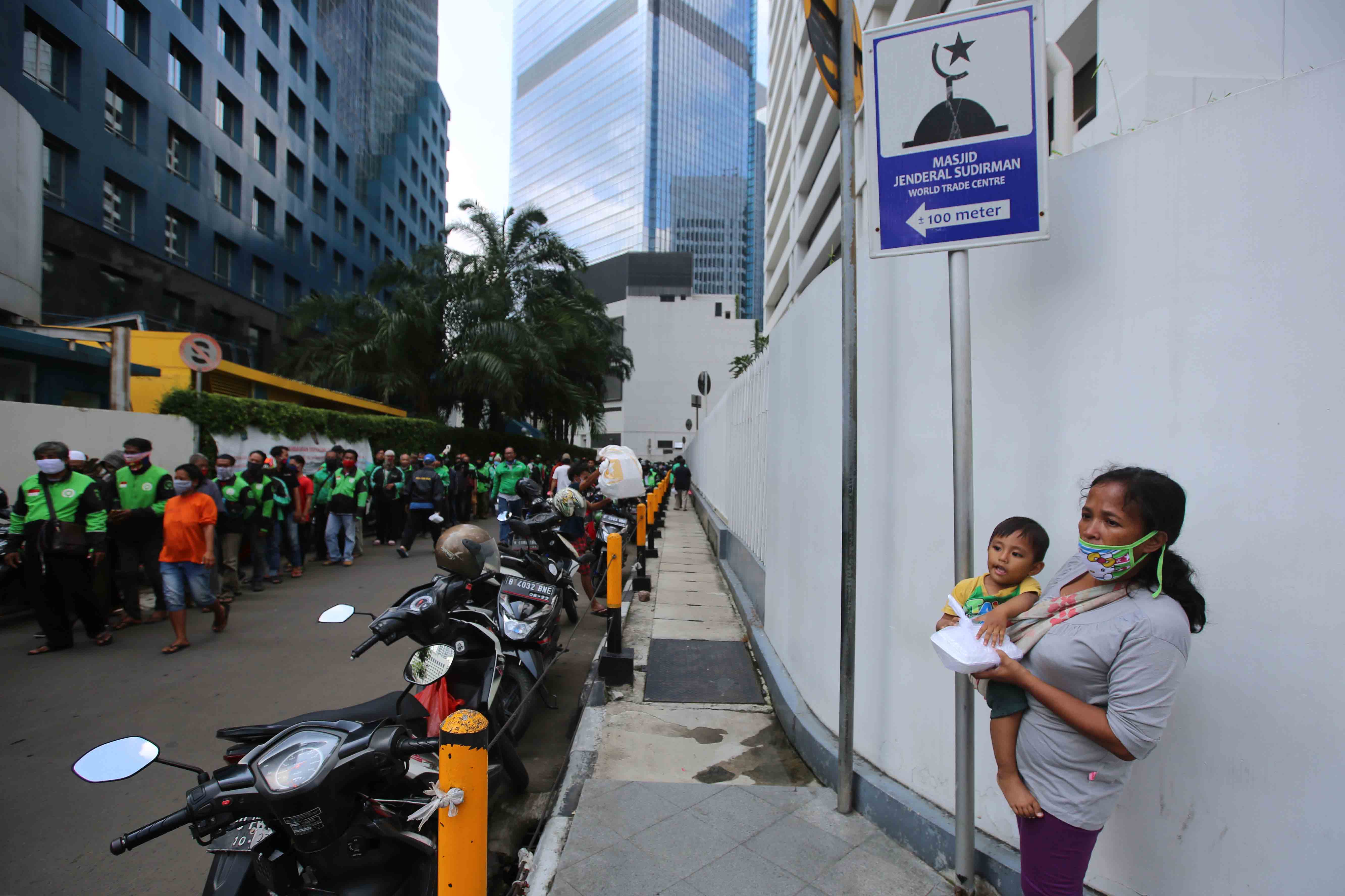 Pelaksanaan Kepedulian Berbagi Berlawanan Dengan PSBB