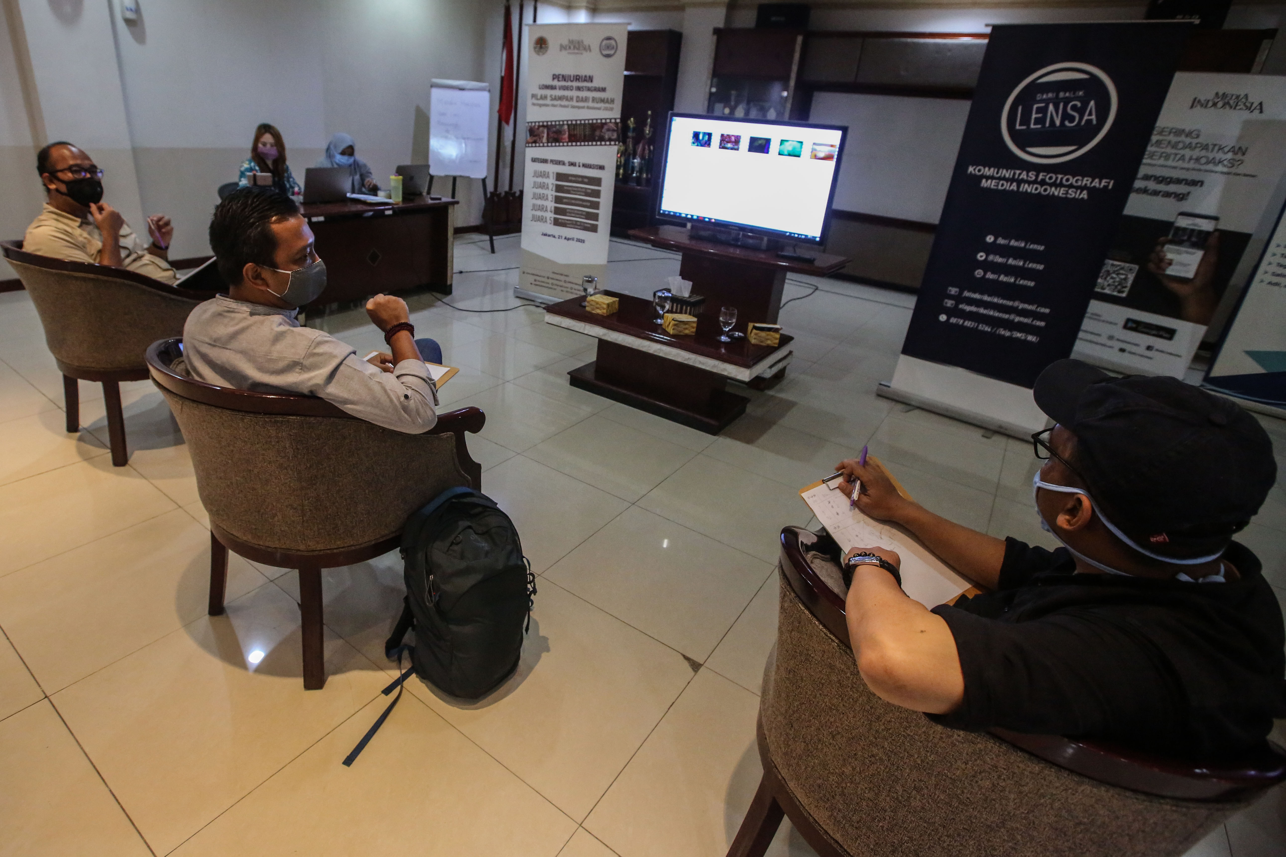 Penjurian Lomba Video Instagram Hari Peduli Sampah Nasional