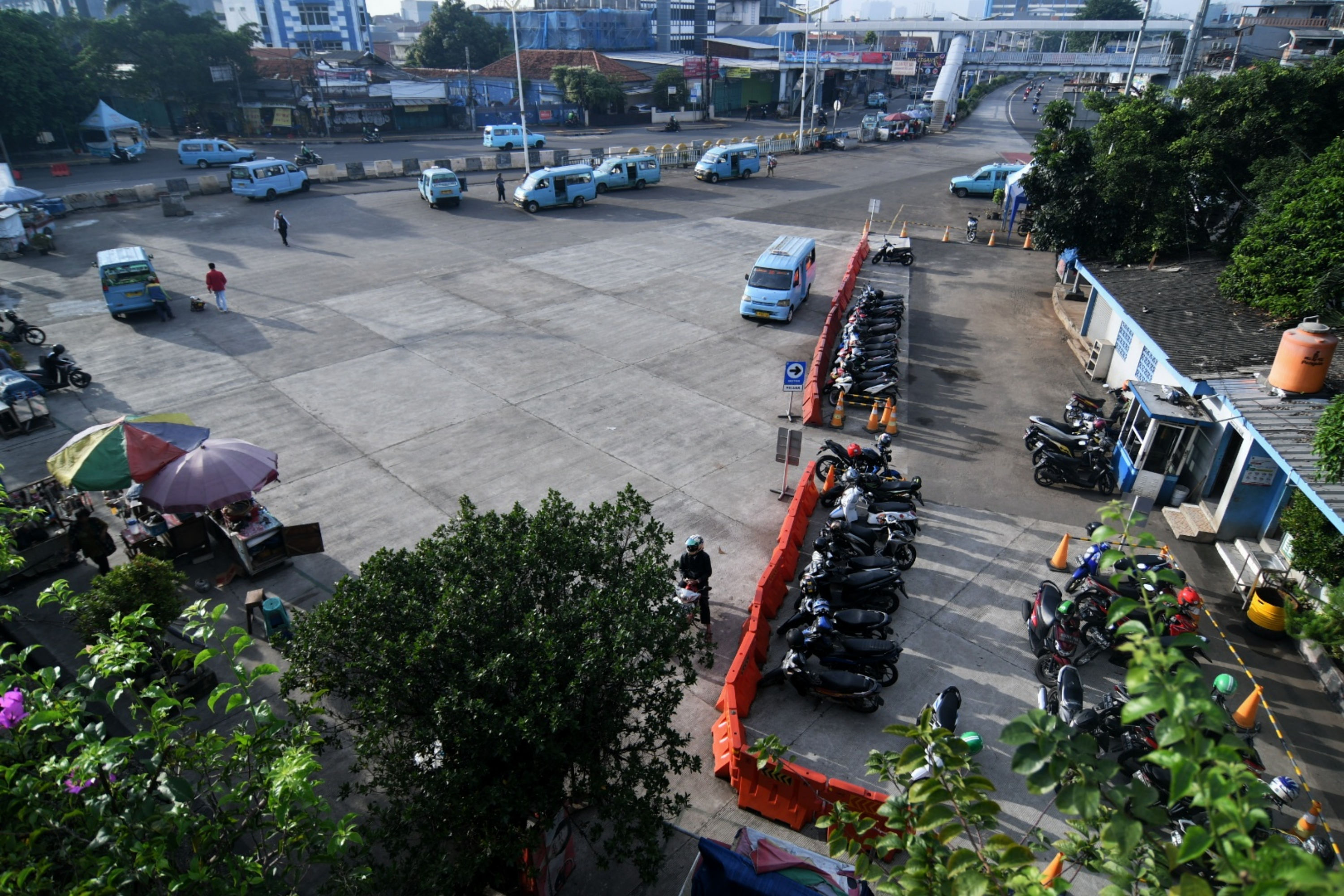 Pembatasan Angkutan Umum di Jabodetabek