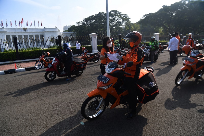 Pemerintah Salurkan Bansos untuk Wilayah DKI 