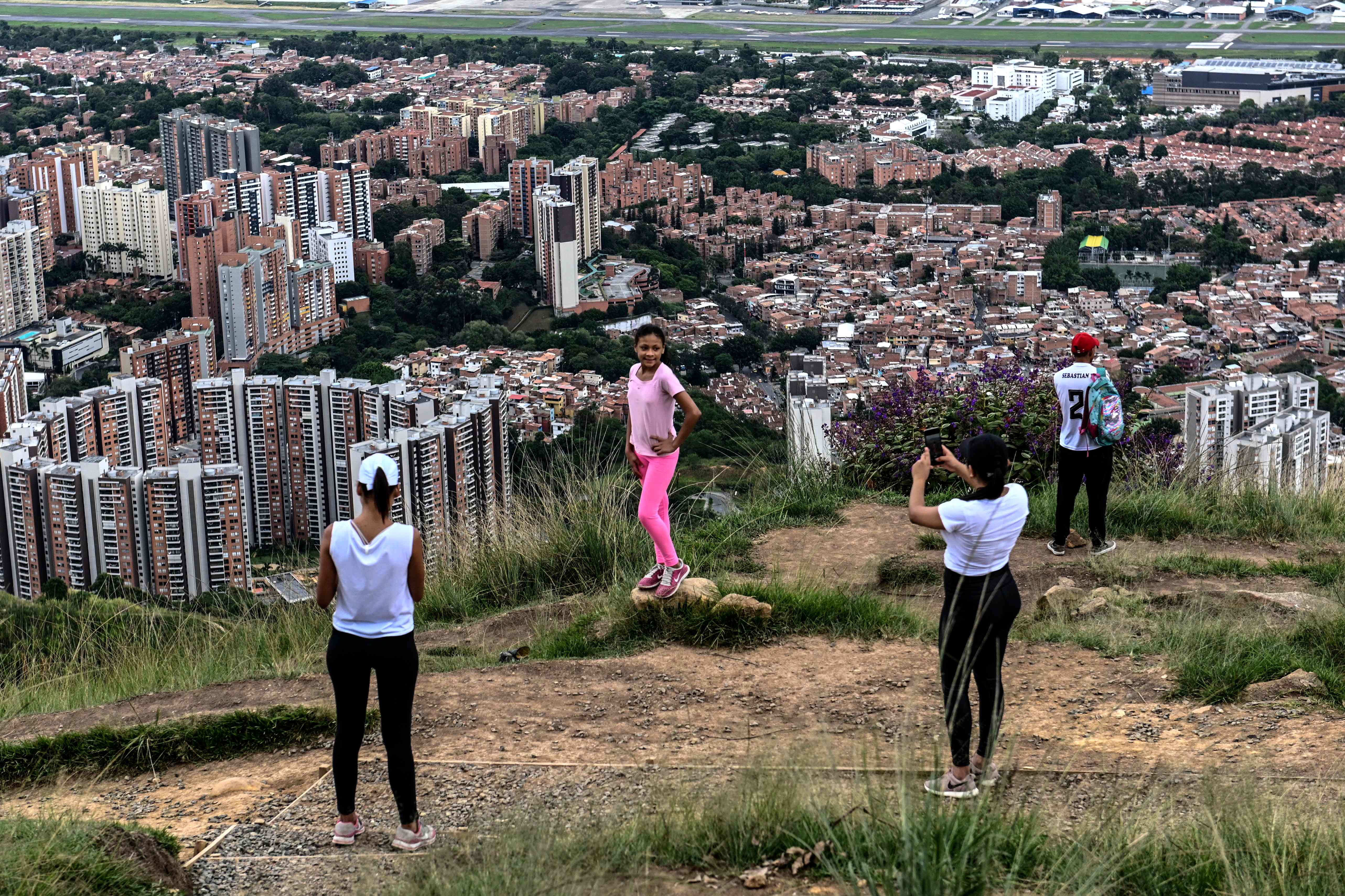 Berolahraga di Luar Ruang  