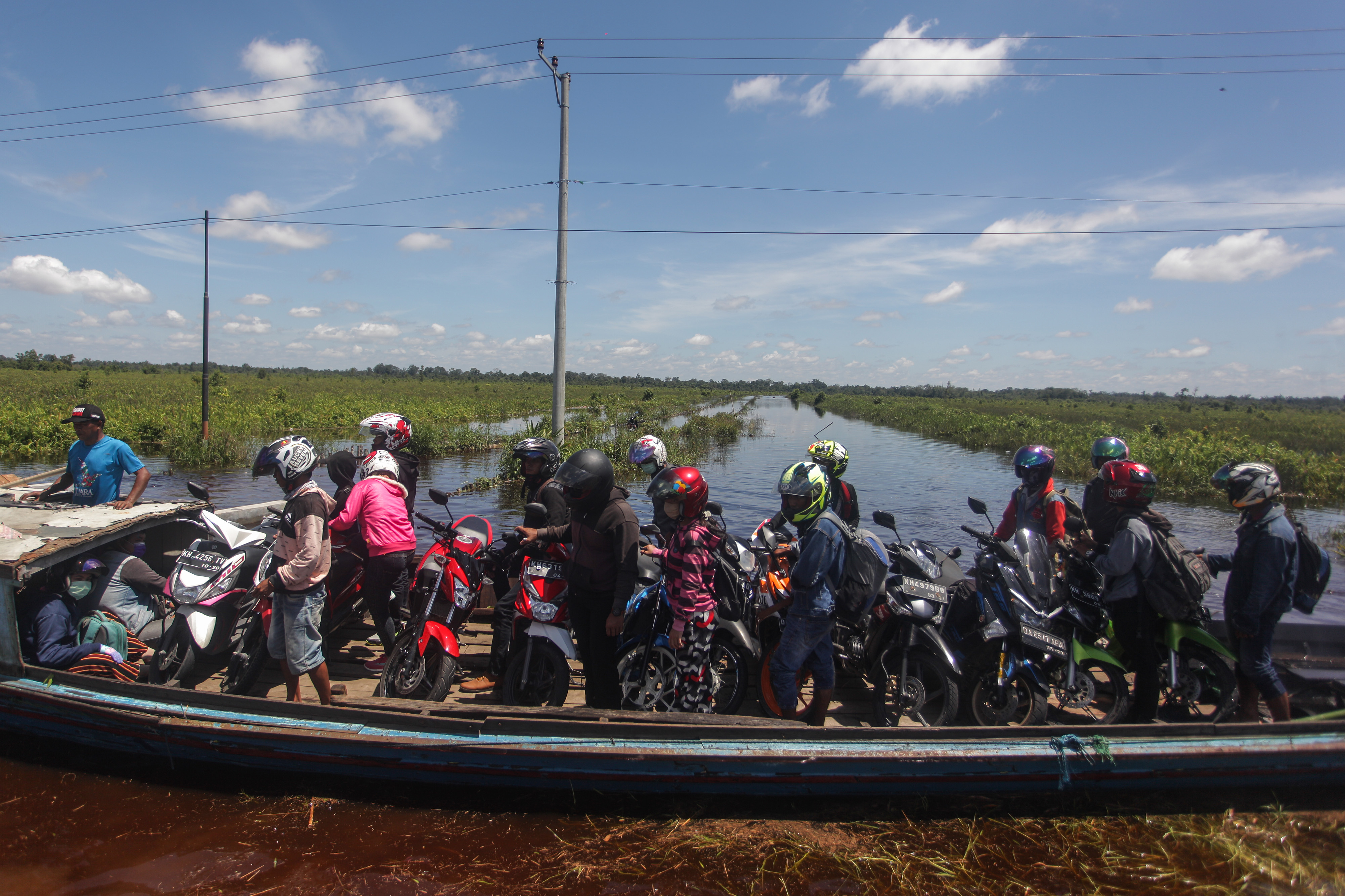 Banjir Jalur Trans Kalimantan