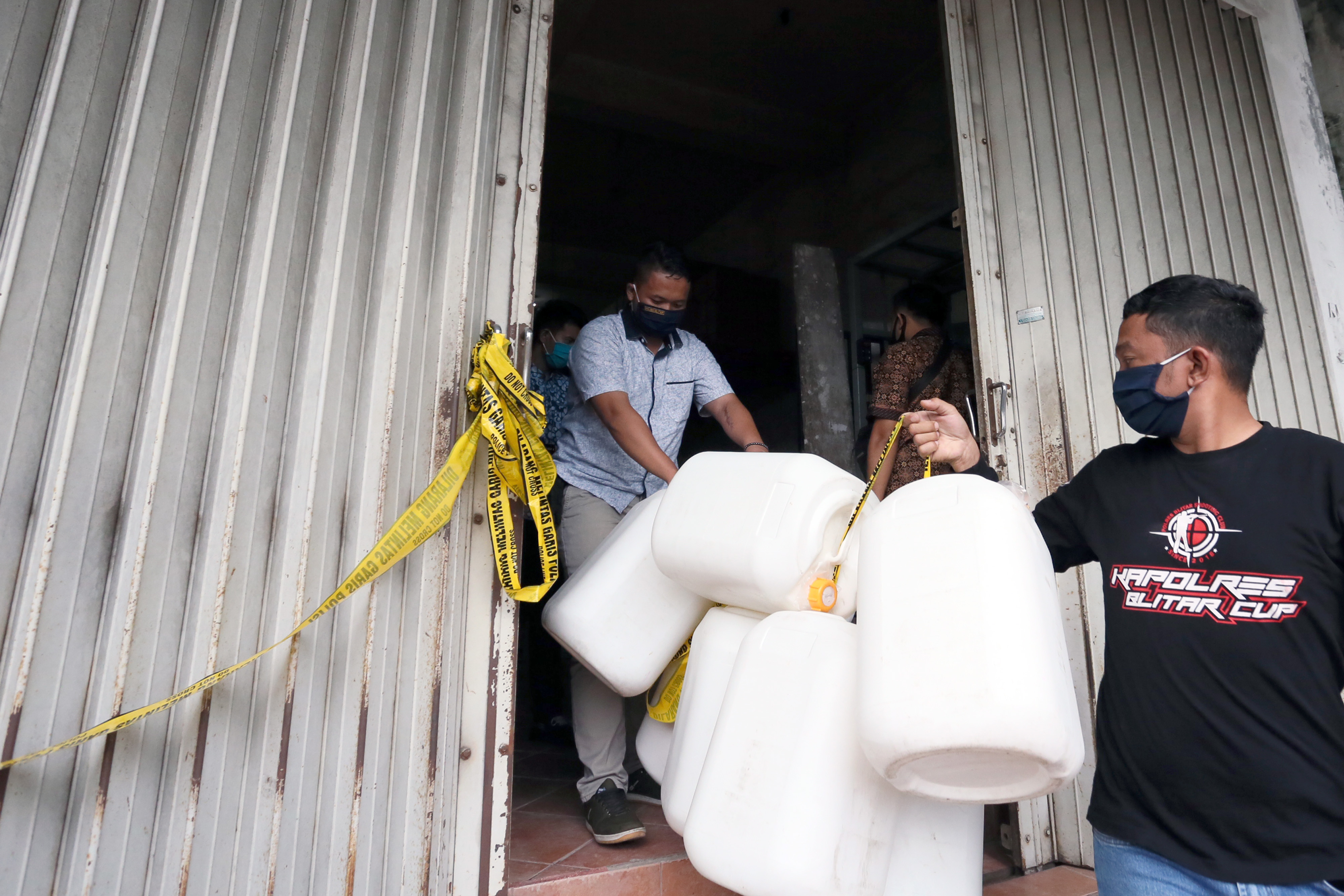 Minuman Beralkohol Ilegal