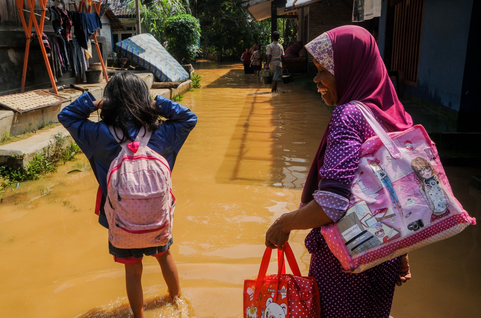 Banjir Luapan Sungai Lebak