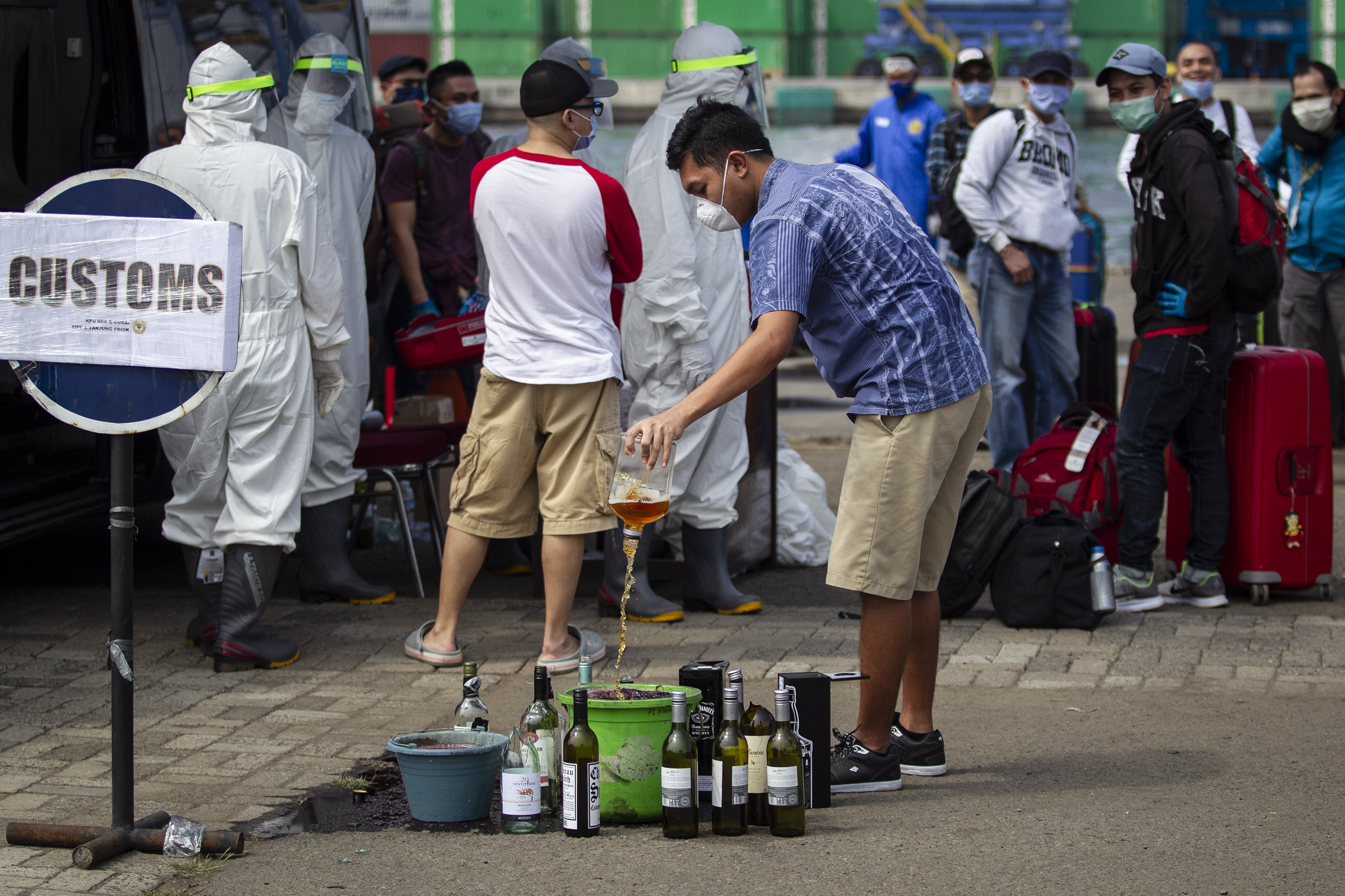 Kedatangan 818 WNI ABK Kapal Pesiar di Tanjung Priok