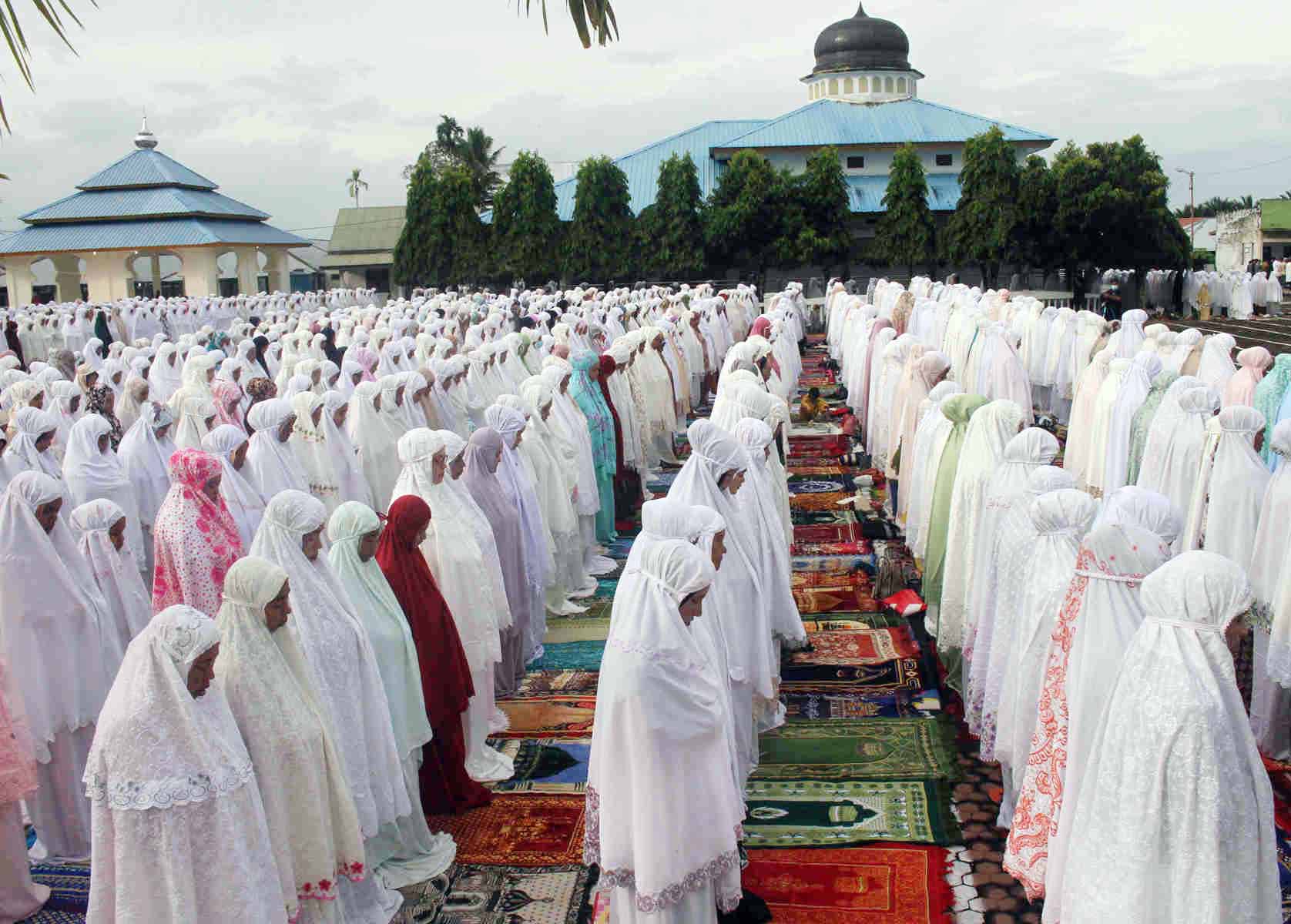 Salat Idul Fitri Tarekat Syattariah di Aceh 