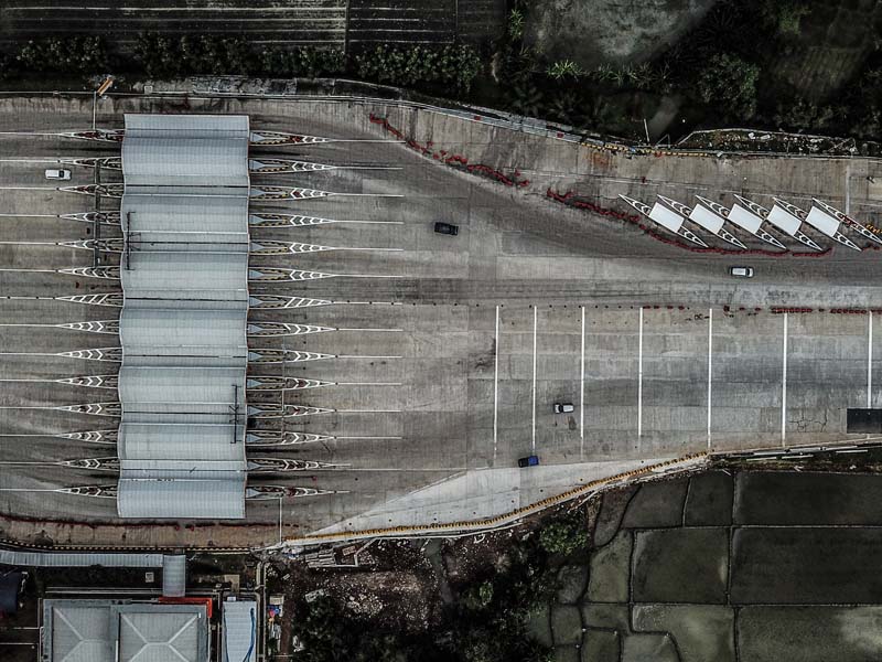 Lalu Lintas Tol Cipalii Sepi