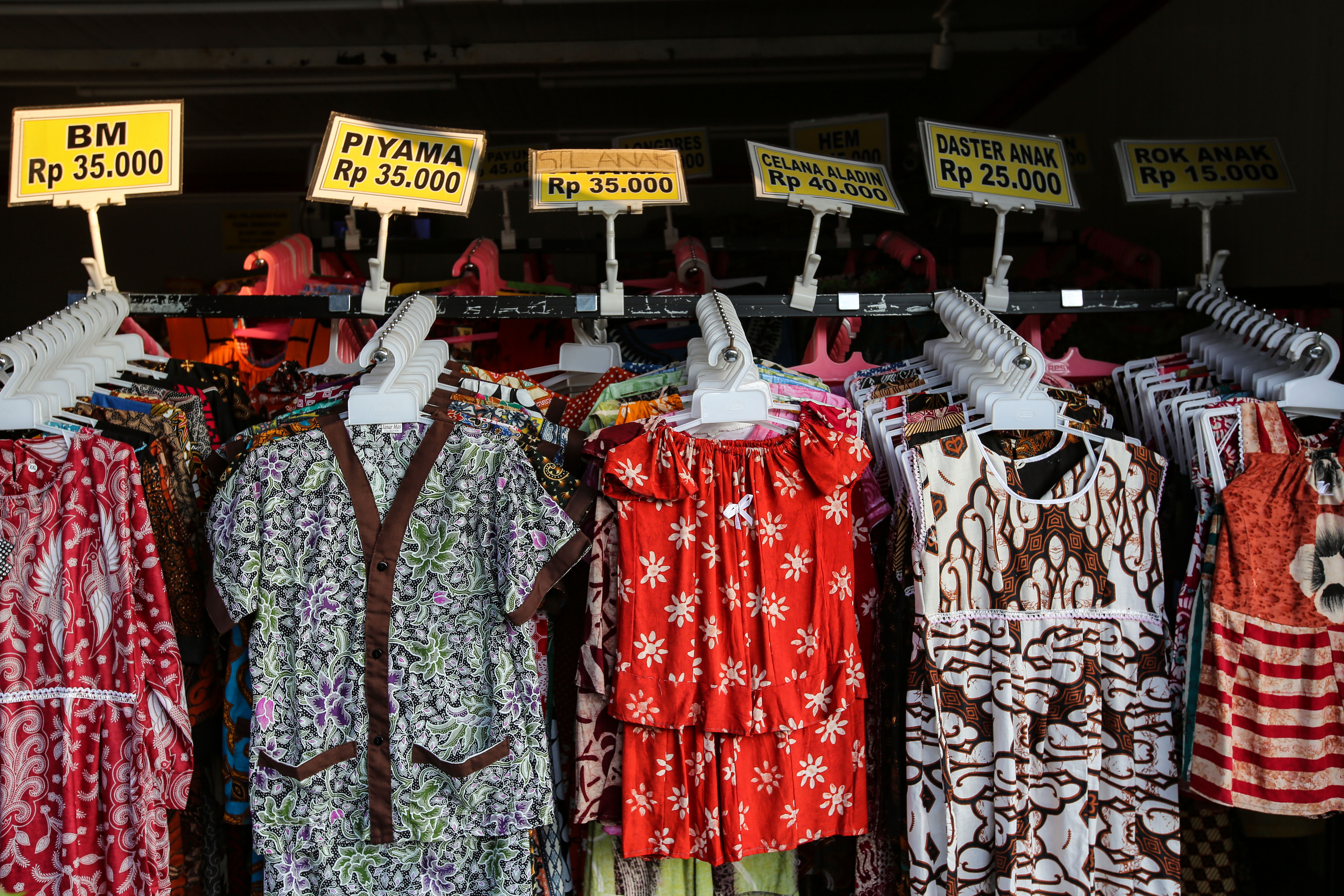 Sepi di Rest Area KM 86 Cipali