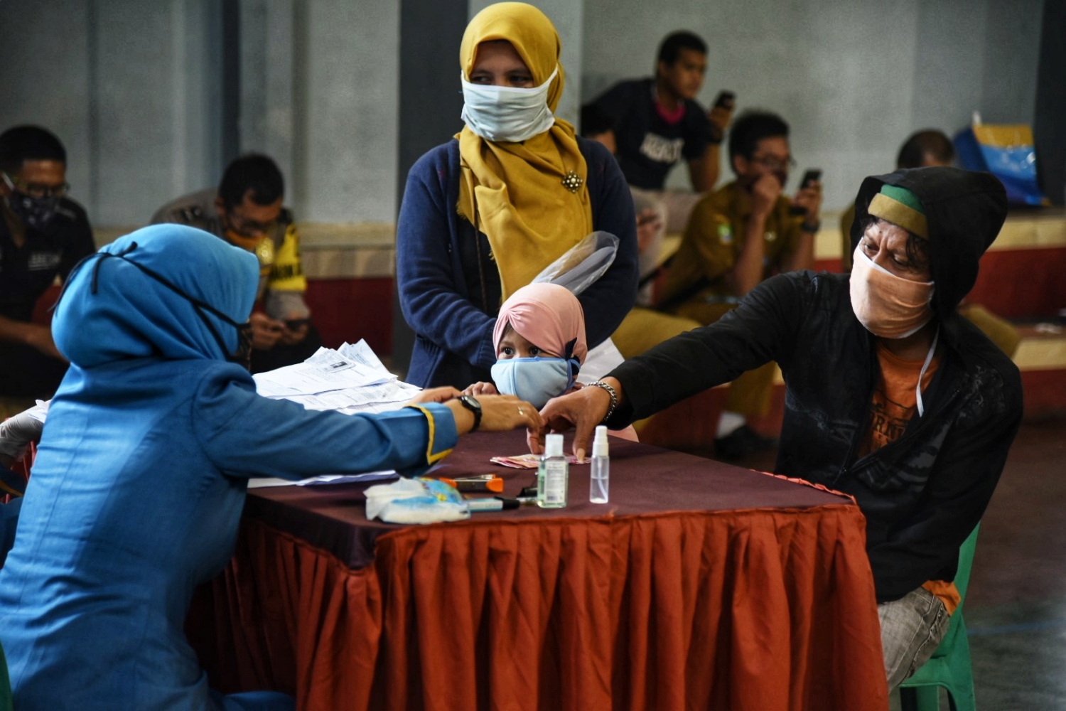 Bantuan Sosial untuk Warga Terdampak Pandemi