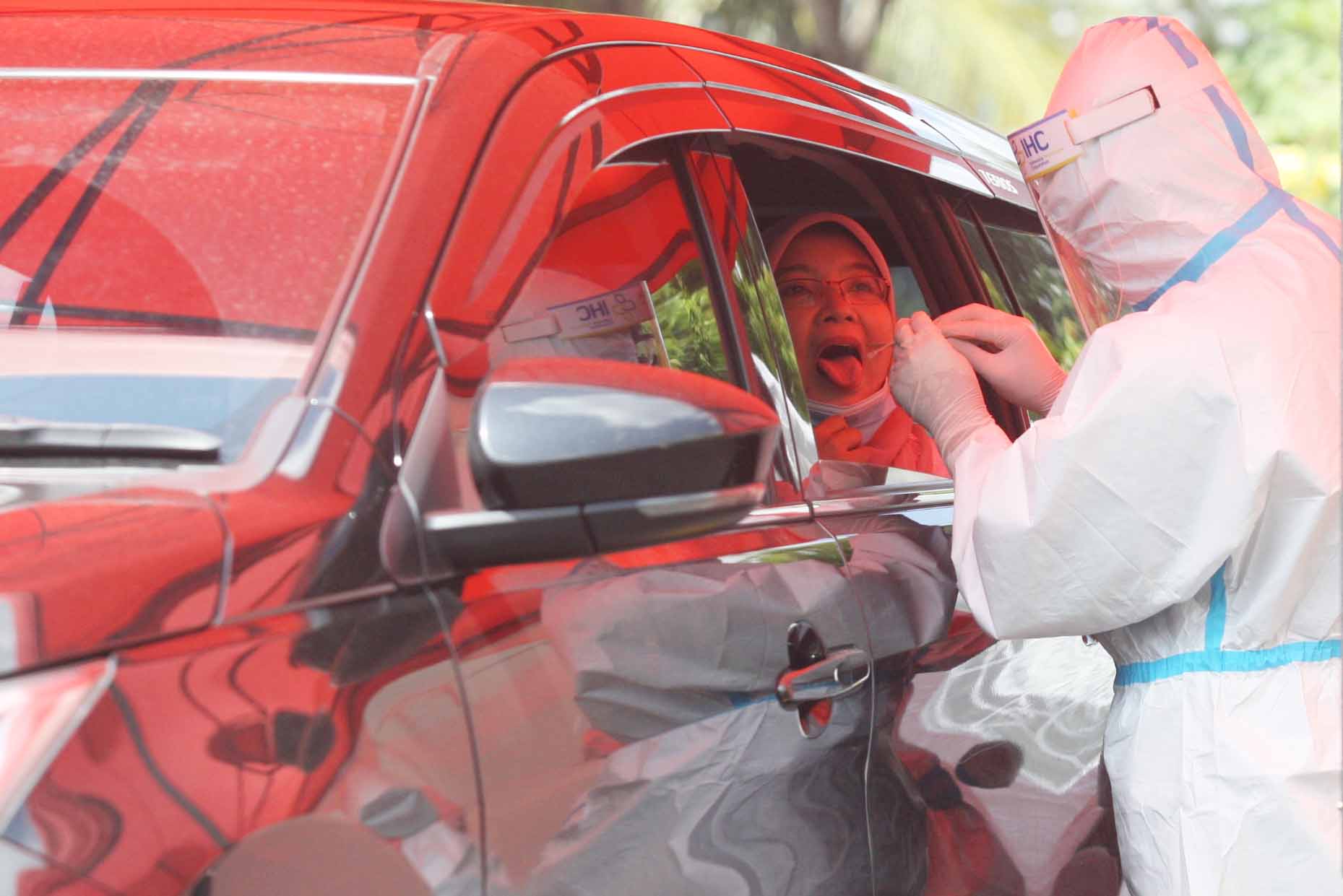 Swab Tes di RS Pertamina Jaya