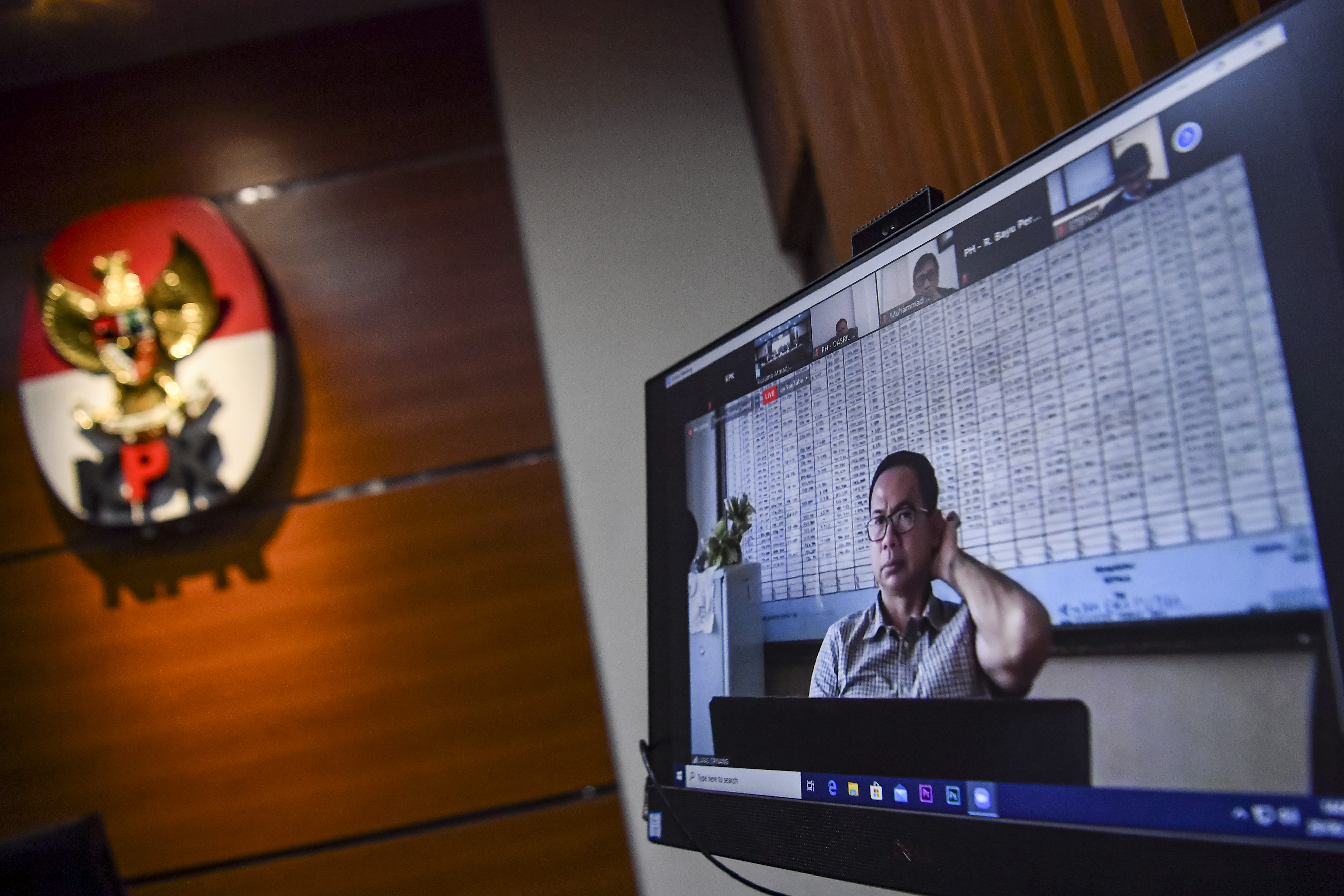 Tubagus S Chaeri Wardana Alias Wawan Dituntut 6 Tahun Penjara