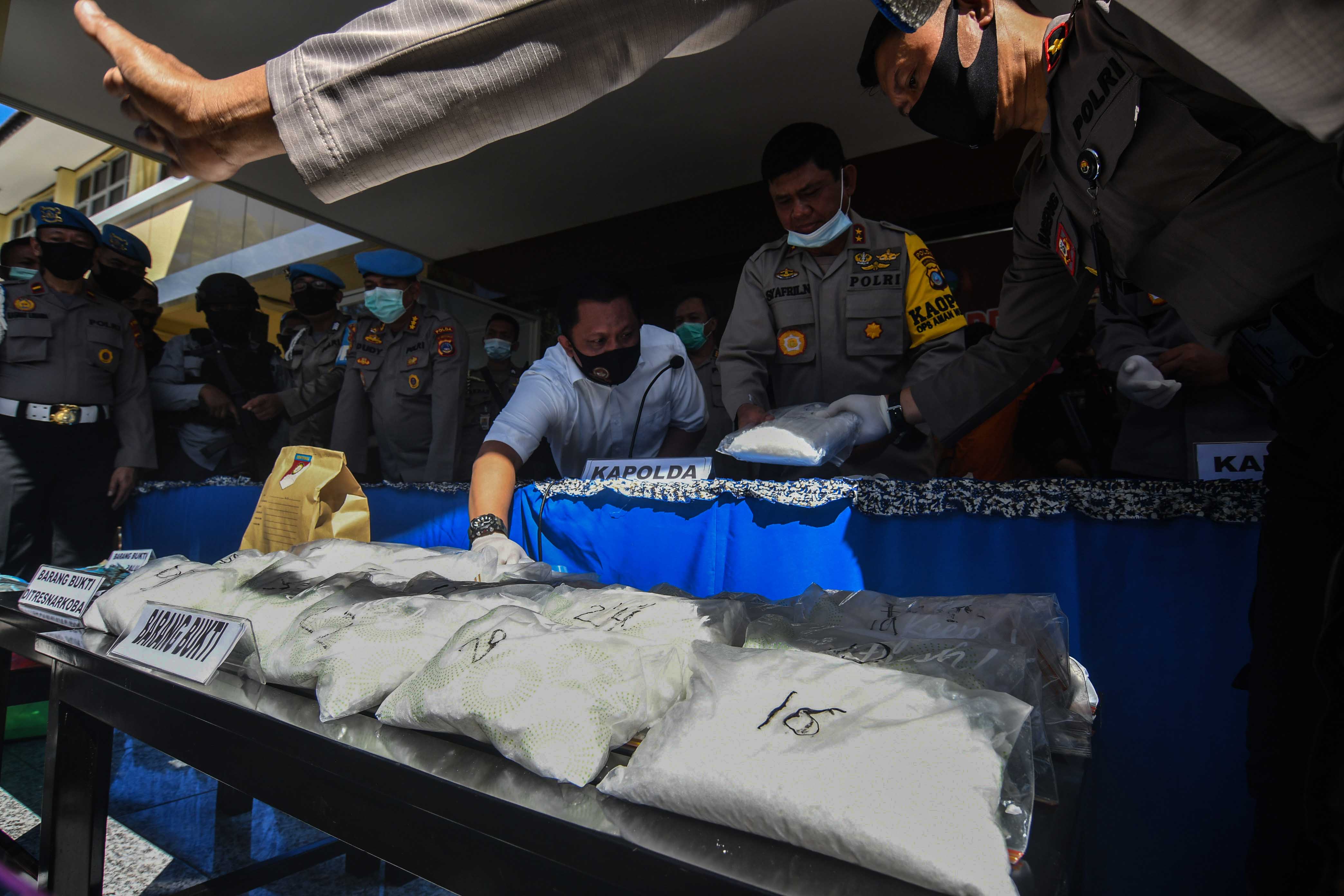 Ditresnarkoba Polda Sulawesi Tengah Menggagalkan Peredaran Sabu