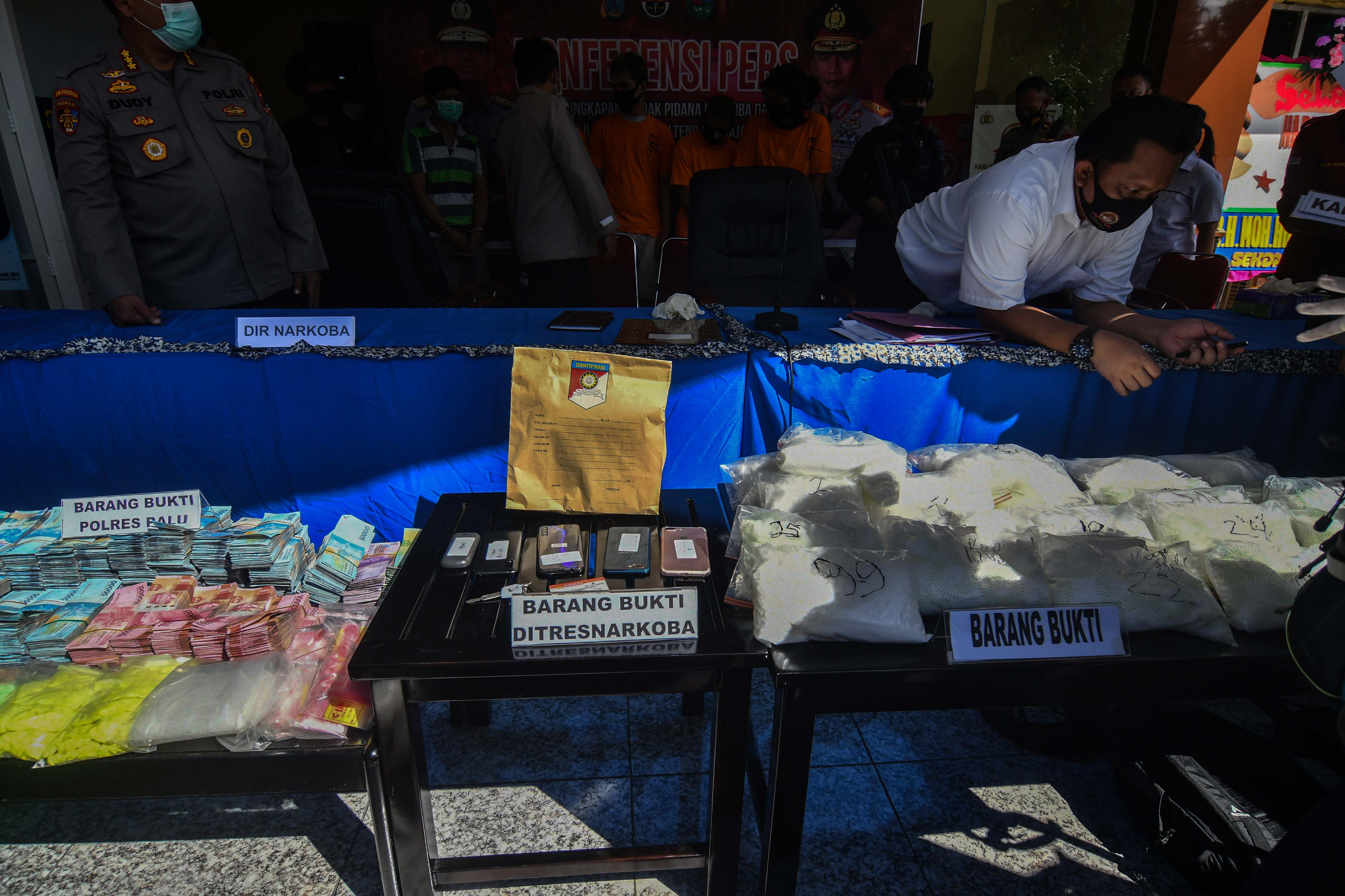 Ditresnarkoba Polda Sulawesi Tengah Menggagalkan Peredaran Sabu