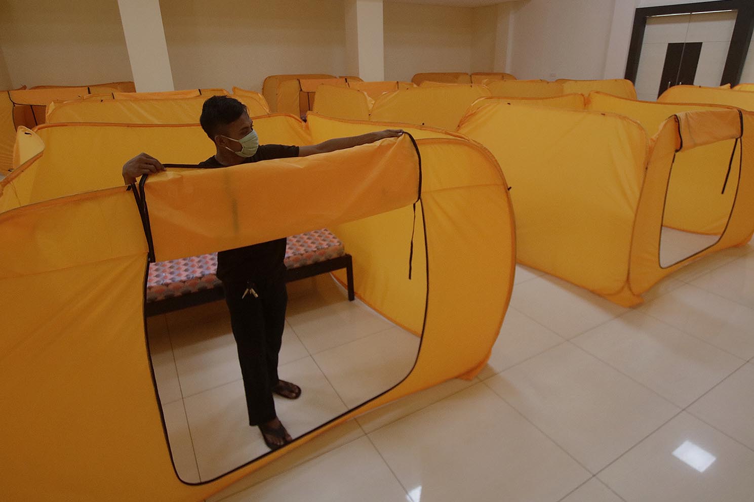 Isolasi Mandiri di GOR Pademangan