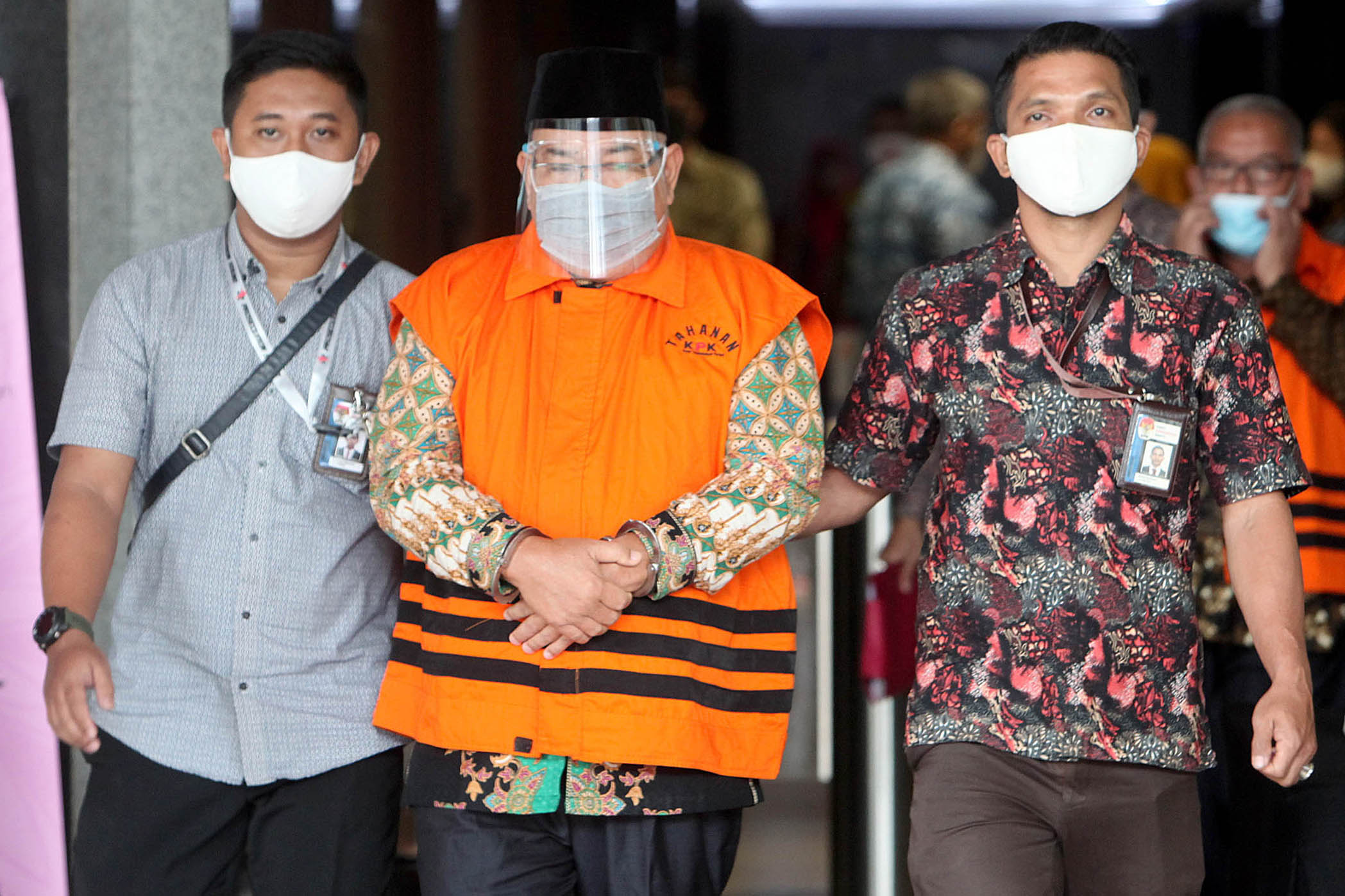 KPK Tahan Tiga Mantan DPRD Jambi