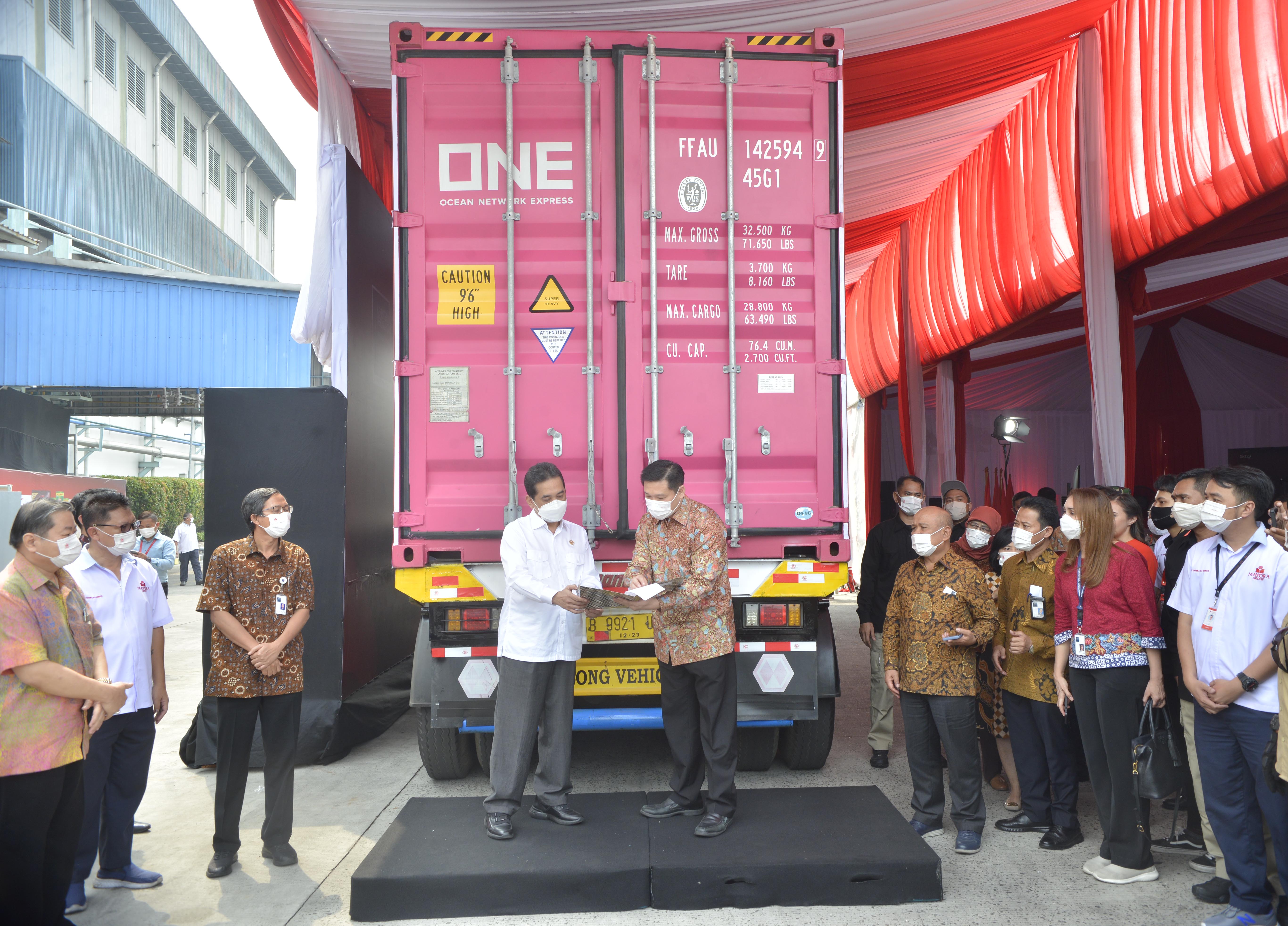 Ekspor ke 4000 Mayora Group 