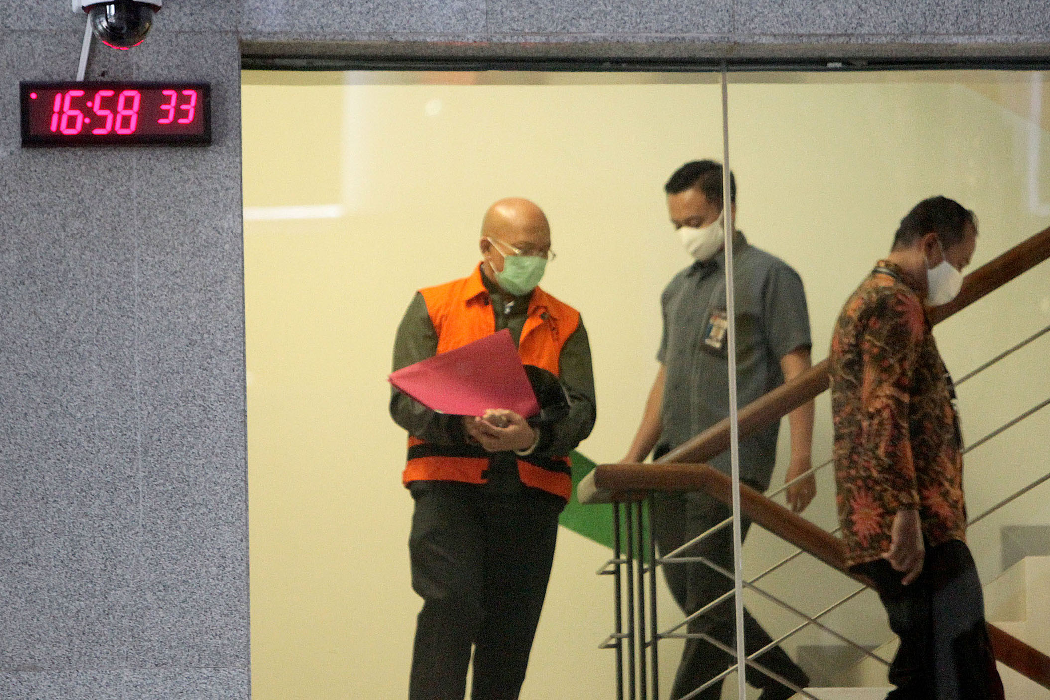 KPK Tahan Dirut Humpus Transportasi Kimia