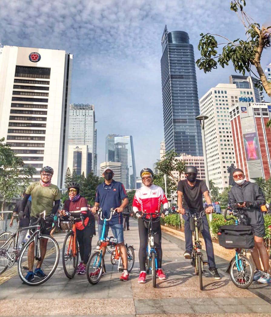 Memanfaatkan Waktu Luang Dengan Gowes Bersama