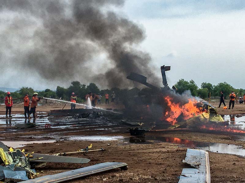 Helikopter Jatuh di Kendal