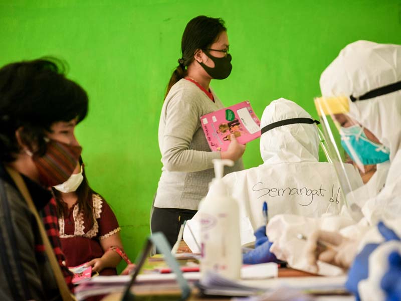 Swab Test Untuk Ibu Hamil dan Anak