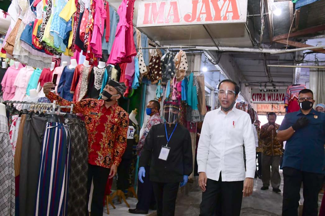 Presiden Jokowi Mengunjungi Pasar pelayanan Publik di Banyuwangi