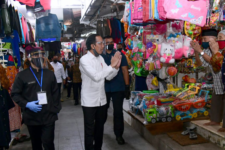 Presiden Jokowi Mengunjungi Pasar pelayanan Publik di Banyuwangi