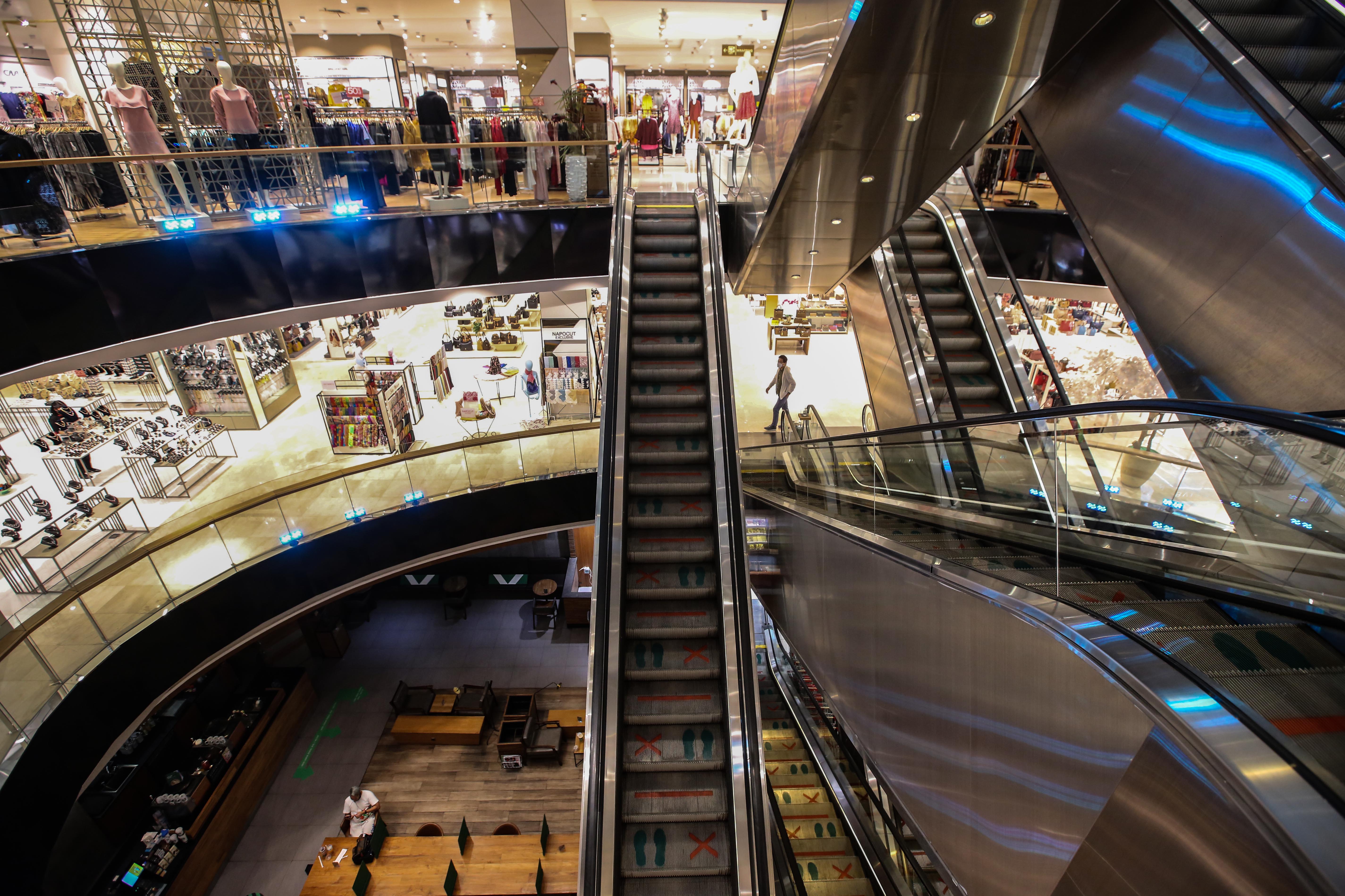 Mal Jakarta Kembali Buka