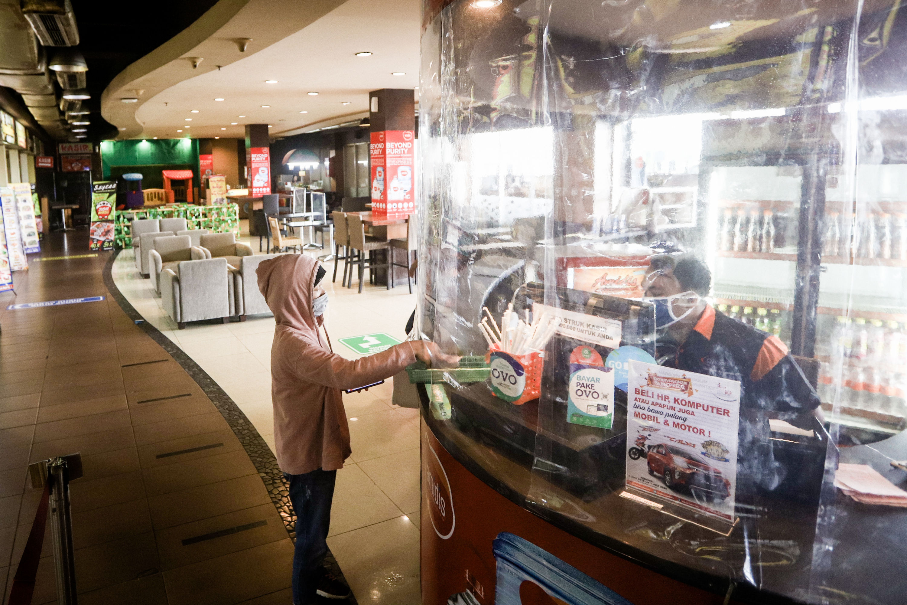 Penerapan Kenormalan Baru di Restoran