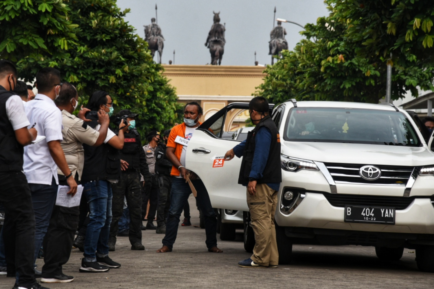 Rekontruksi Penyerangan Rumah Nus Kei
