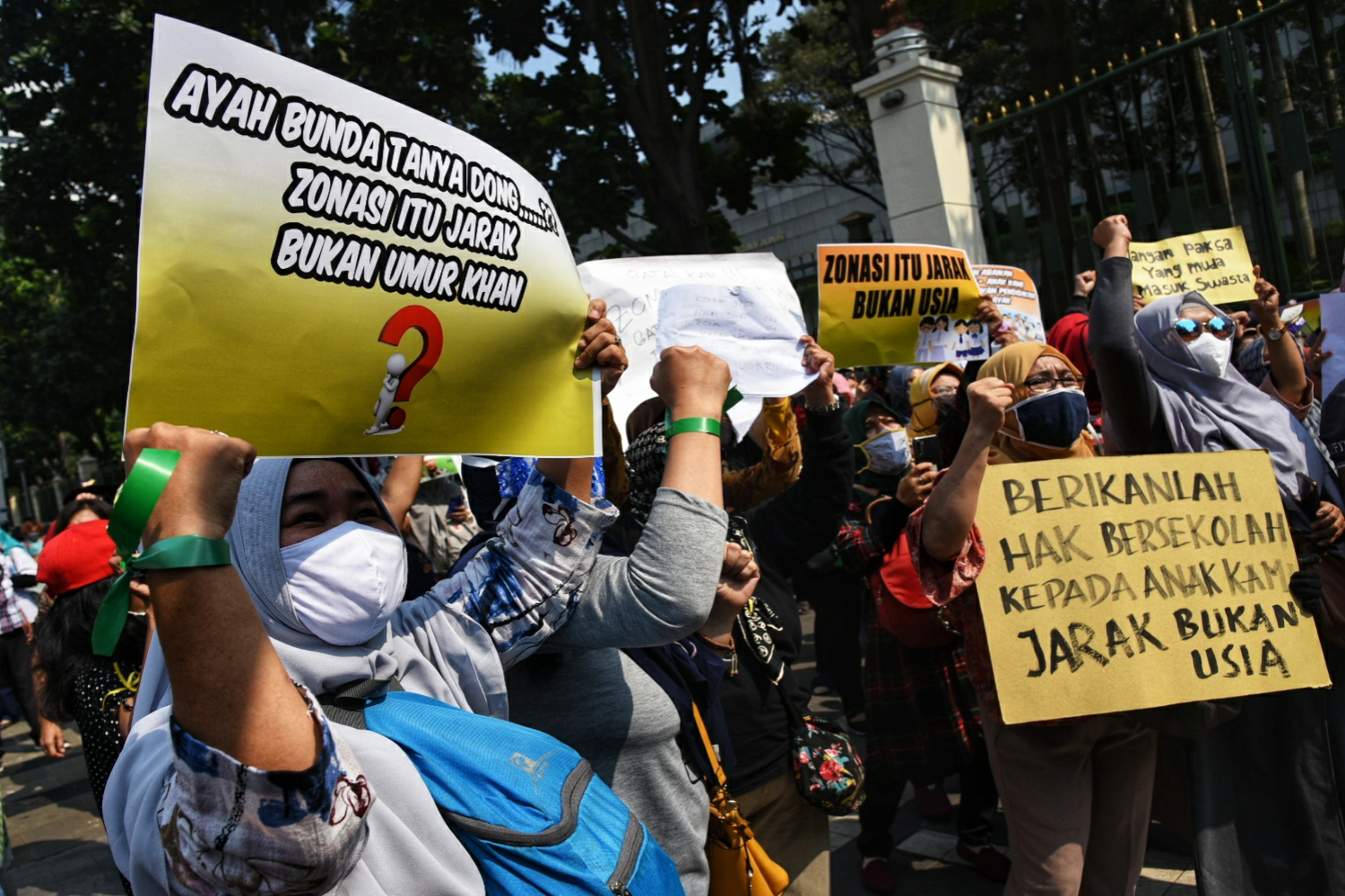 Polemik Penerimaan Peserta Didik Baru