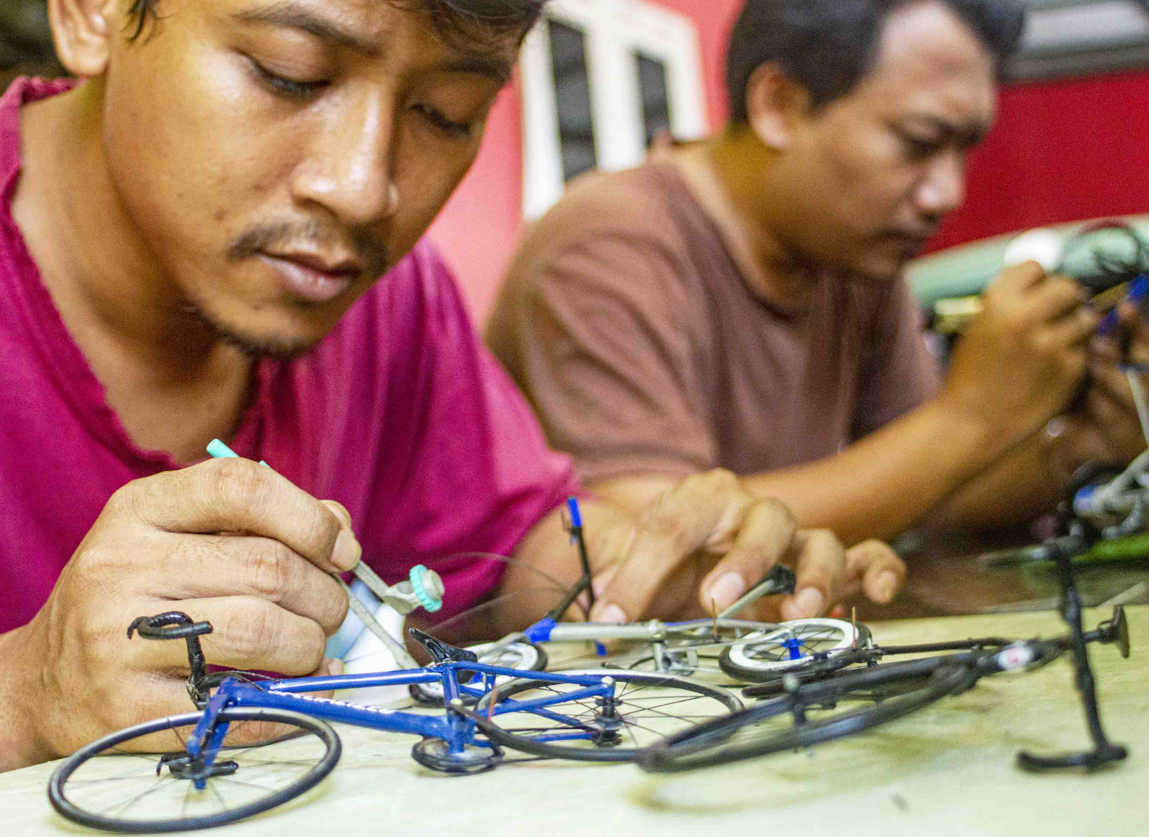 Ekspor Kerajinan Miniatur Sepeda ke Amerika 