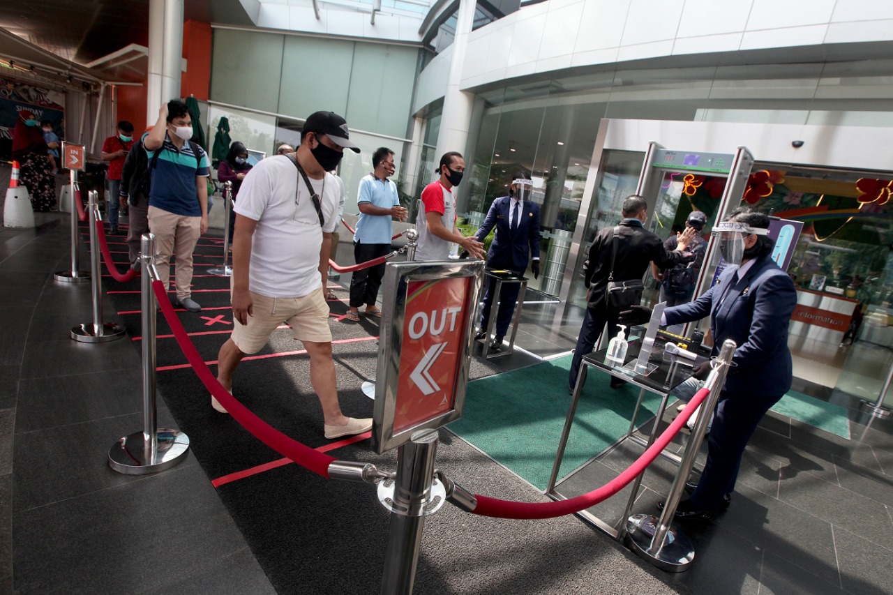 Pembukaan Kembali Mal di Depok