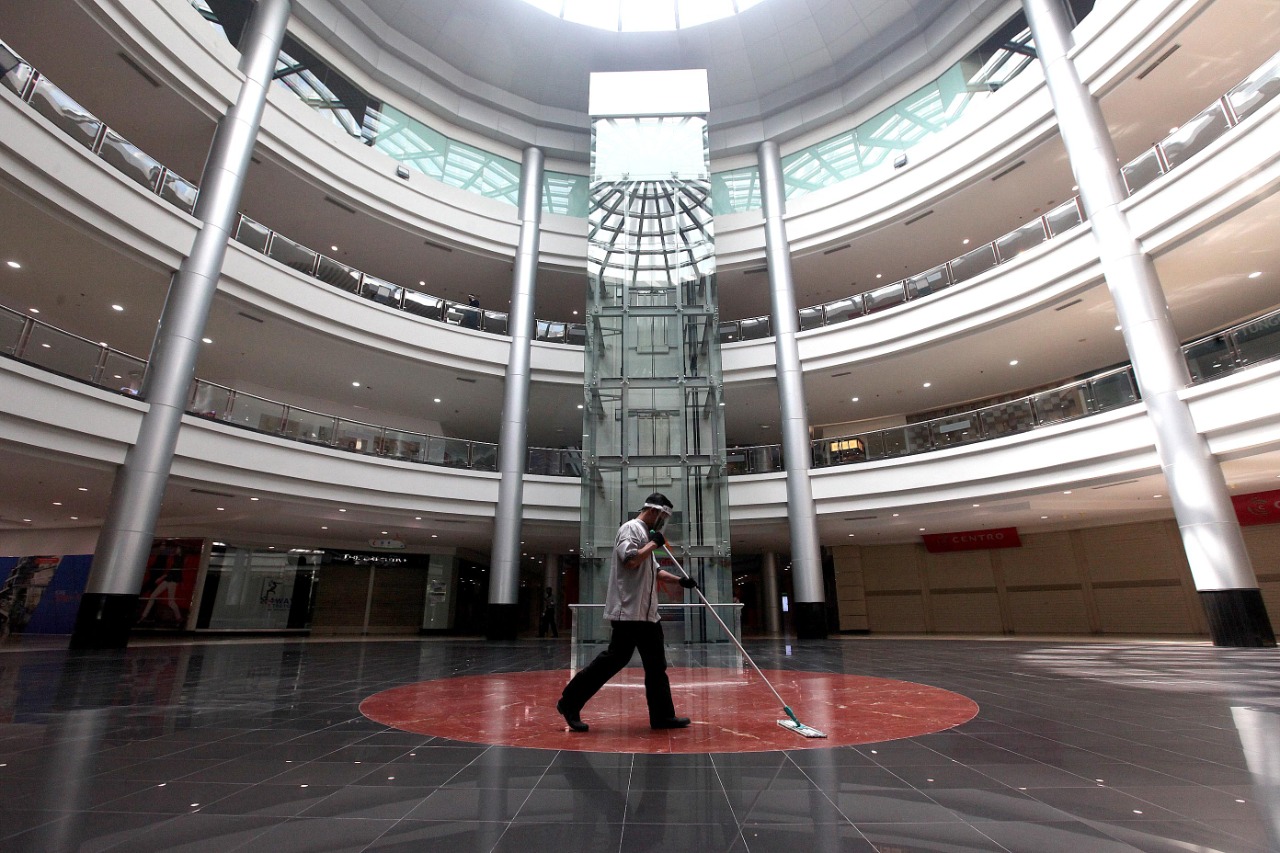 Pembukaan Kembali Mal di Depok