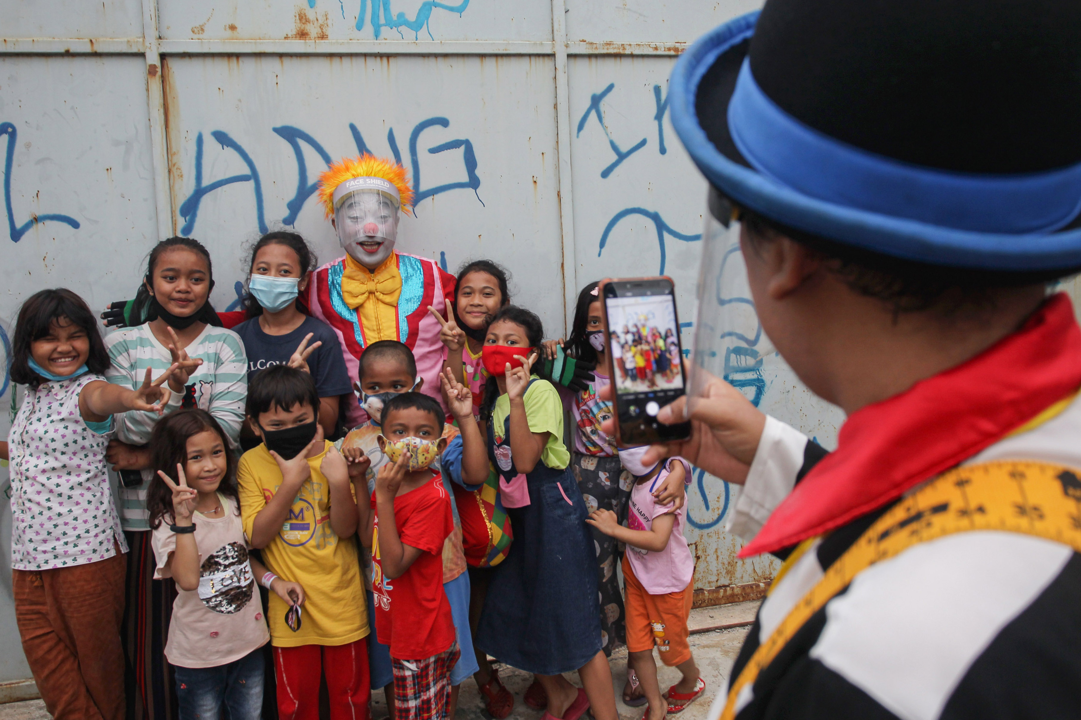 Menghibur di Tengah Pandemi